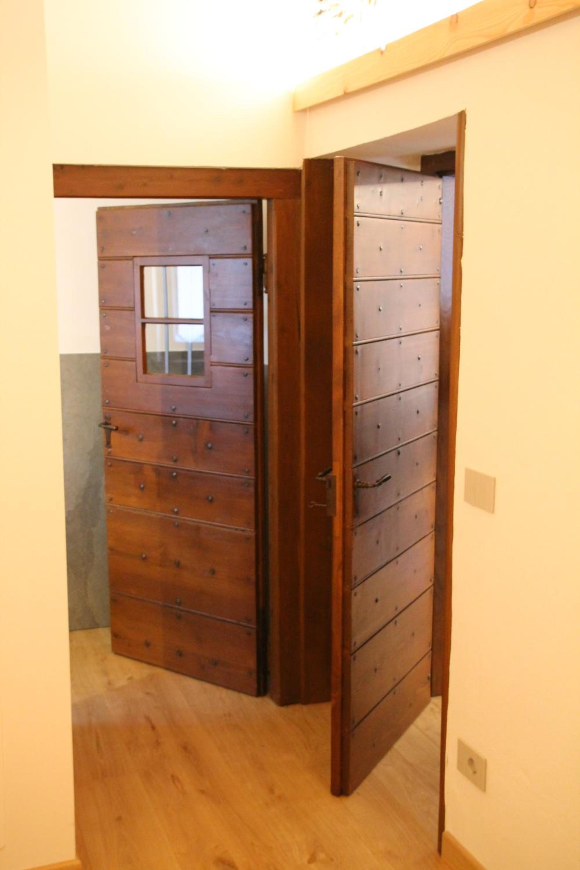 One-Bedroom Apartment - Photo 12