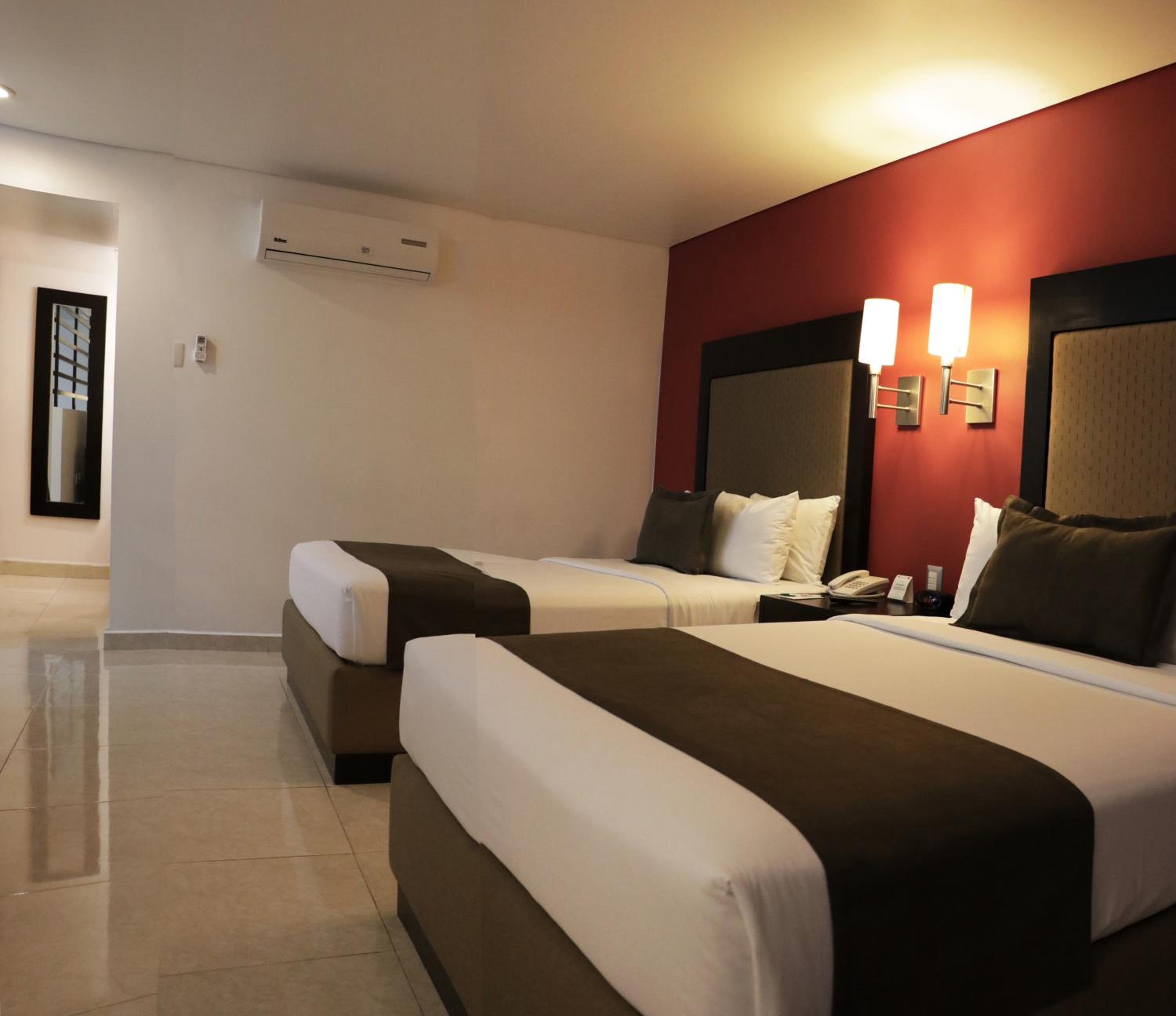 Deluxe Double Room - Photo 7