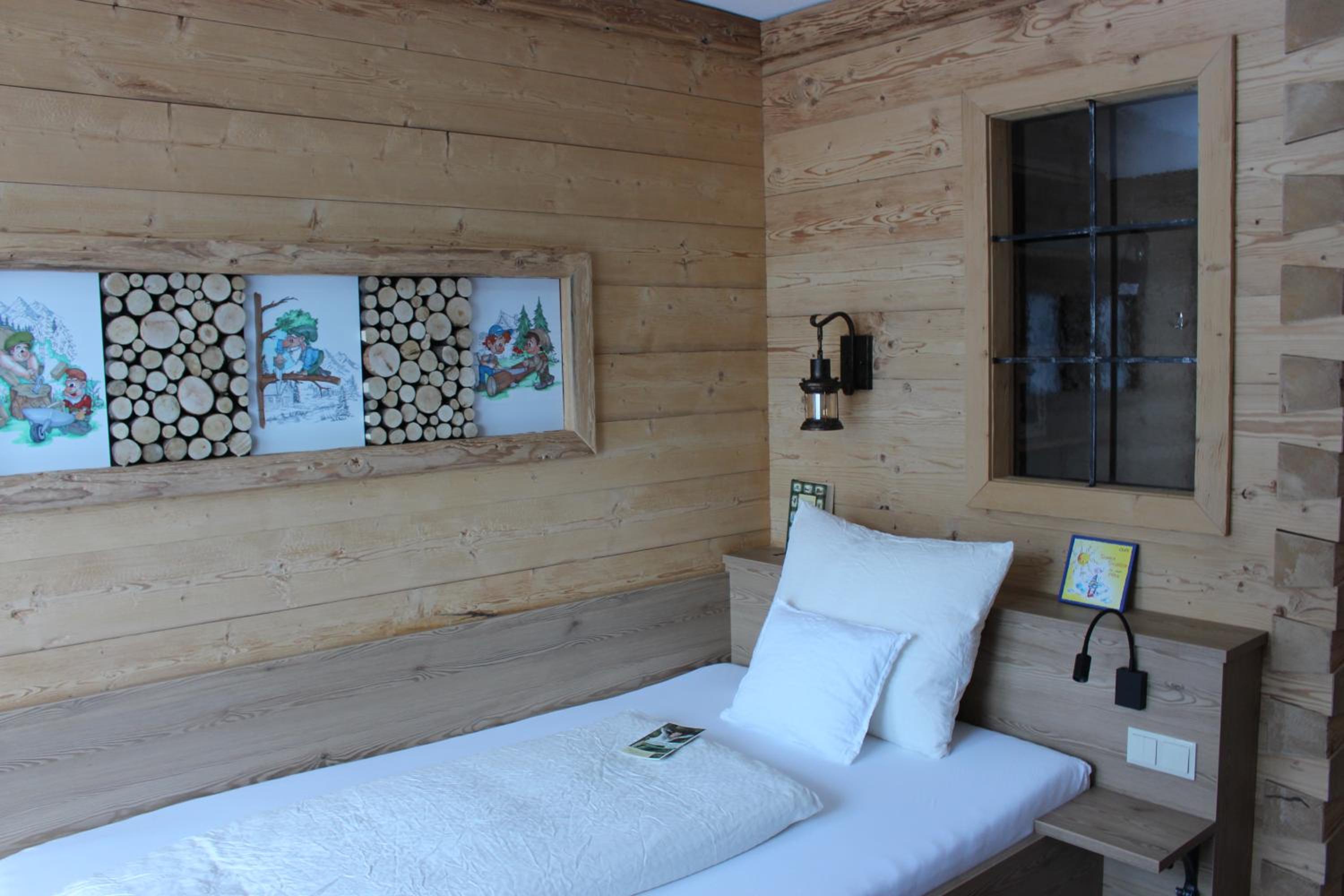 Single Room photo 3