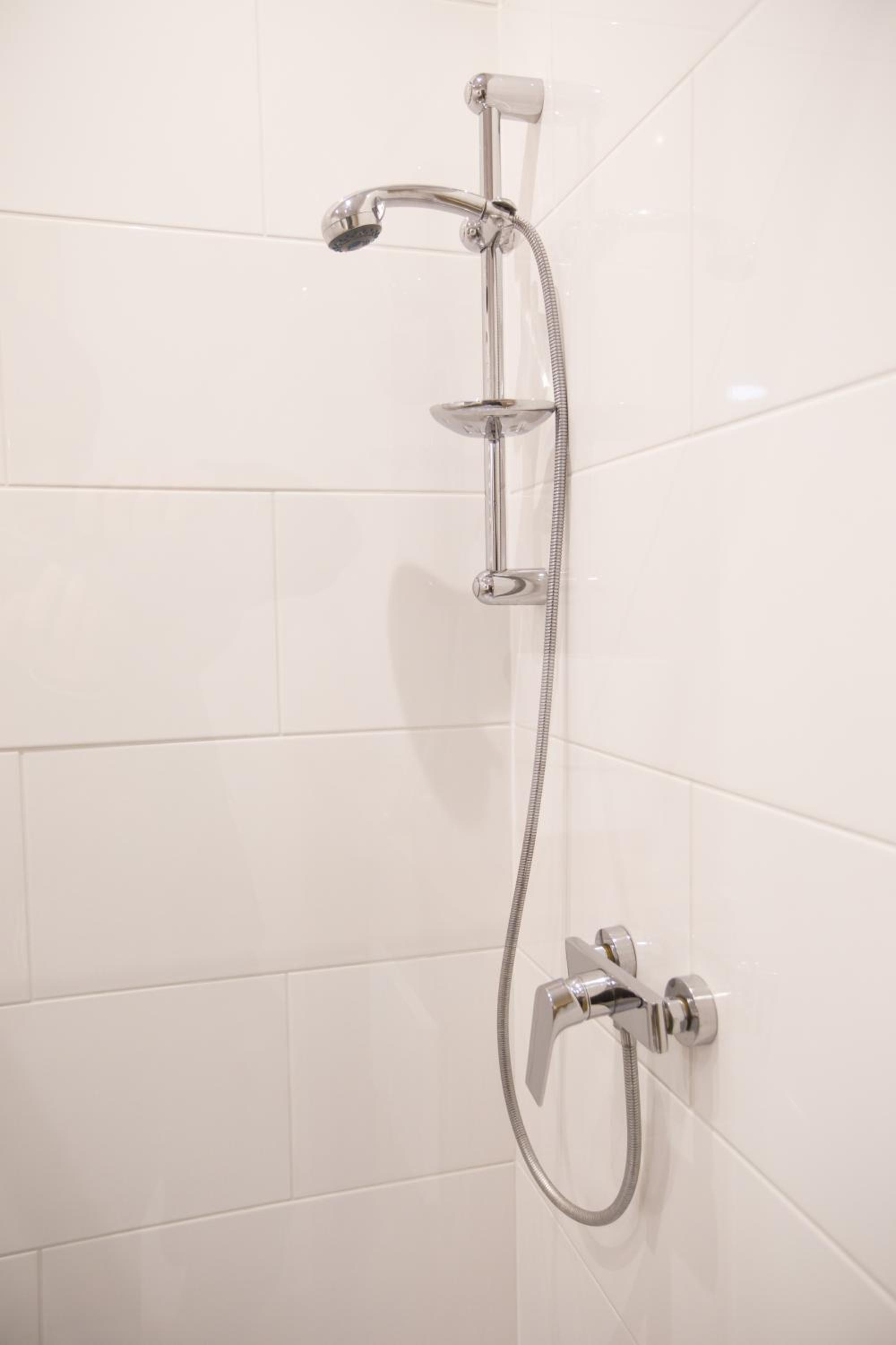 Studio Apartment - Photo 4