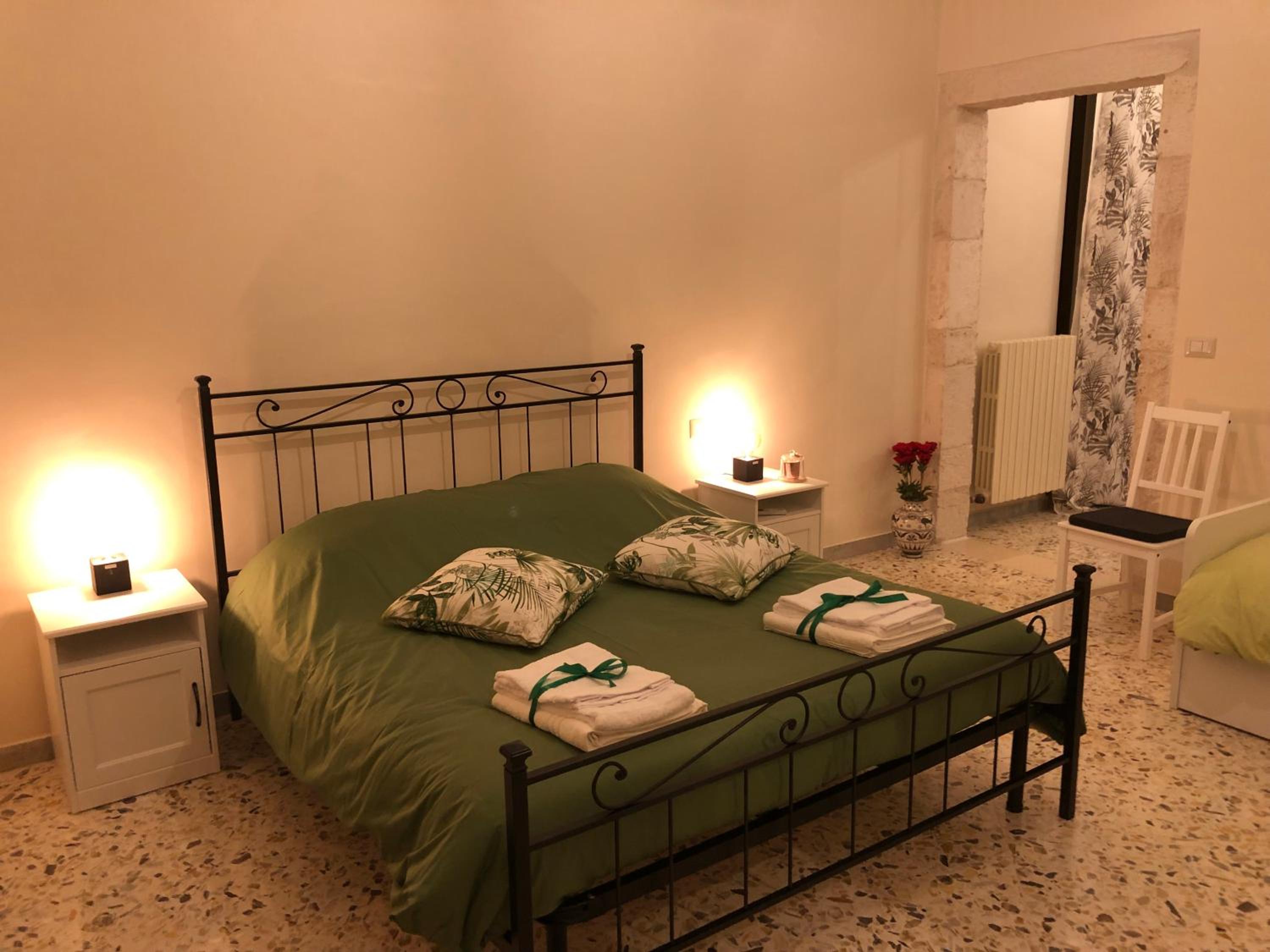 One-Bedroom Apartment - Photo 10