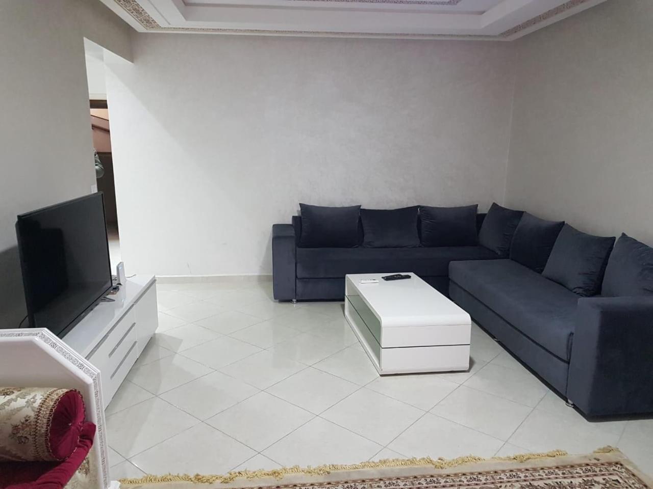 Apartment with Sea View - Photo 11