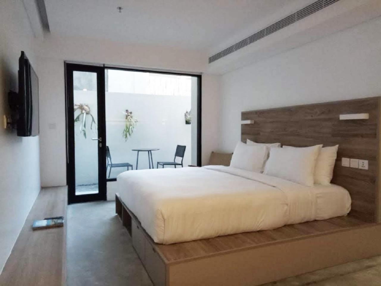 The Standard Room Double - Photo 2