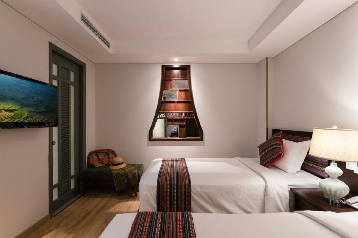 Superior Twin Room (No Window) + Afternoon Tea On Rooftop photo 3