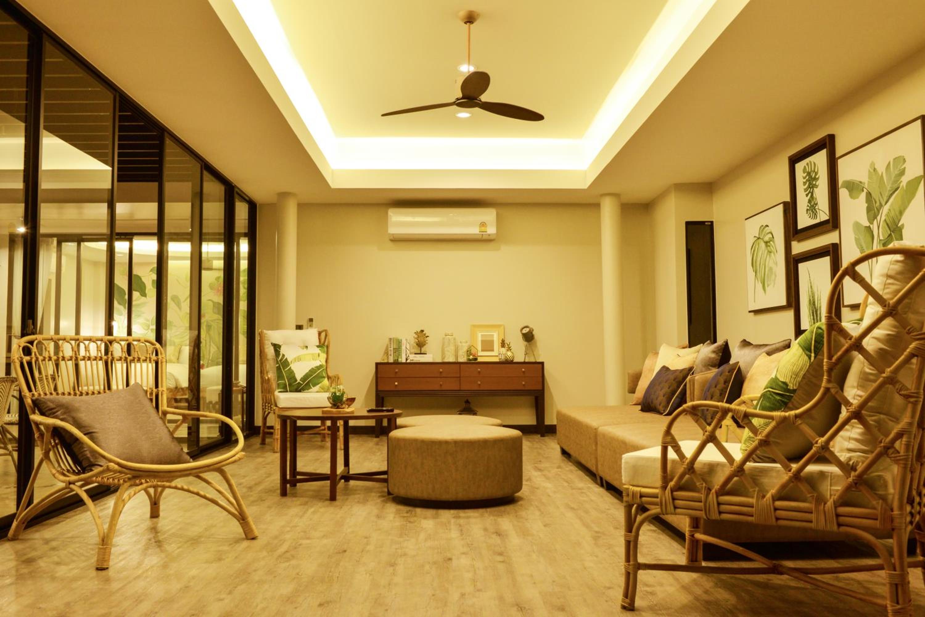 Family Room with Sea View photo 2