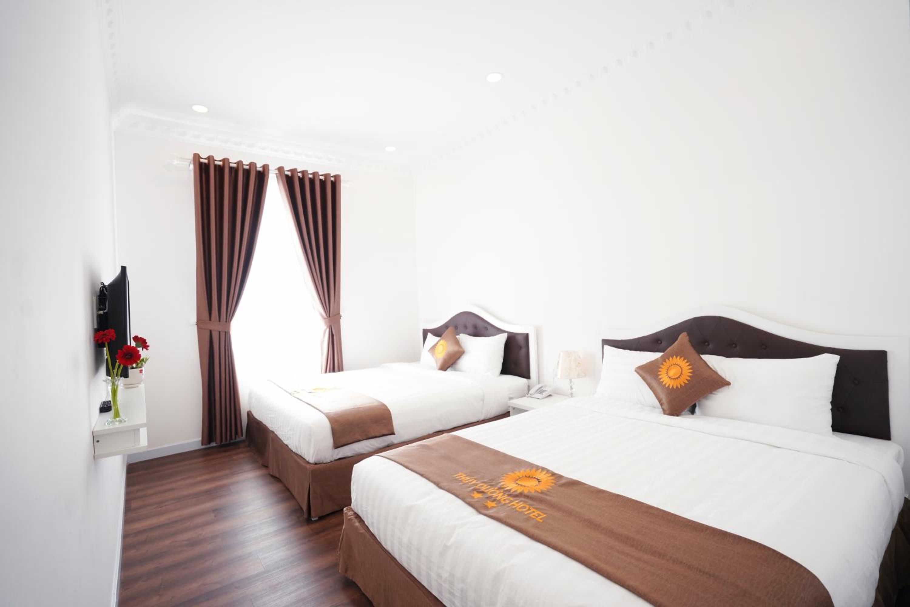 Deluxe Quadruple Room - Photo 1