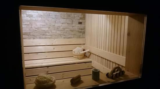 Three-Bedroom Apartment - Photo 31