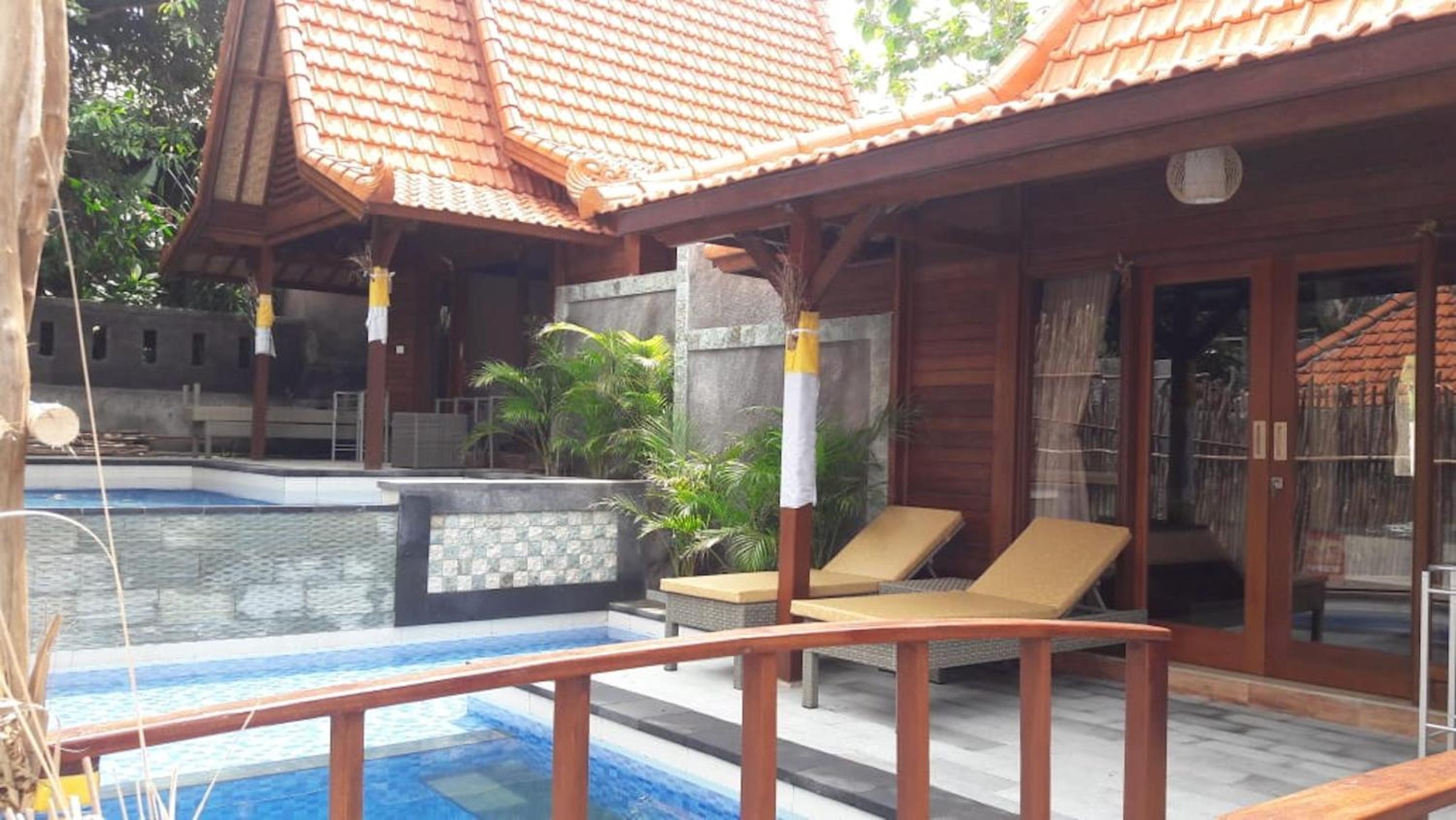 Two-Bedroom Cottage with Private Pool photo 3