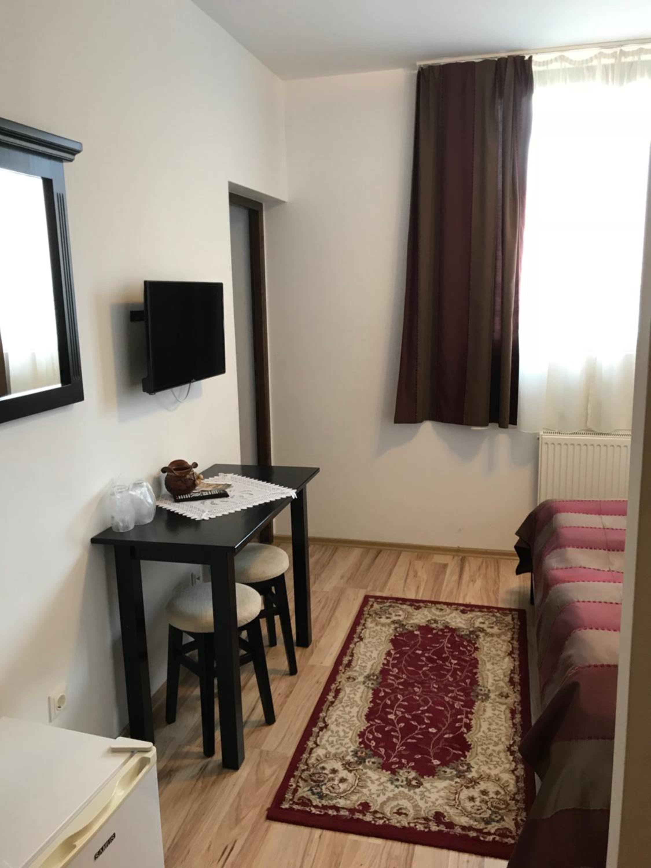 Deluxe Double Room photo 3