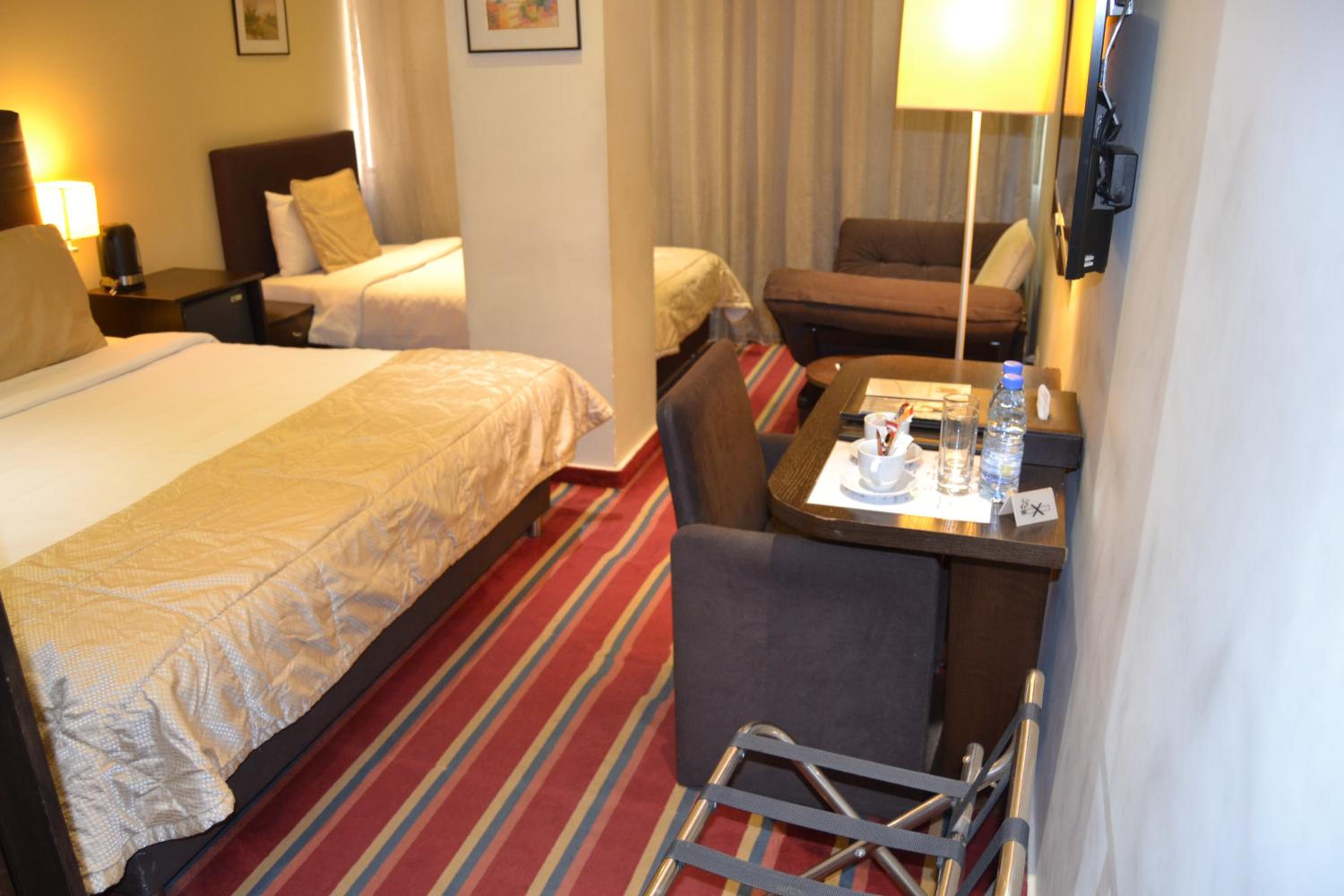 Deluxe Triple Room