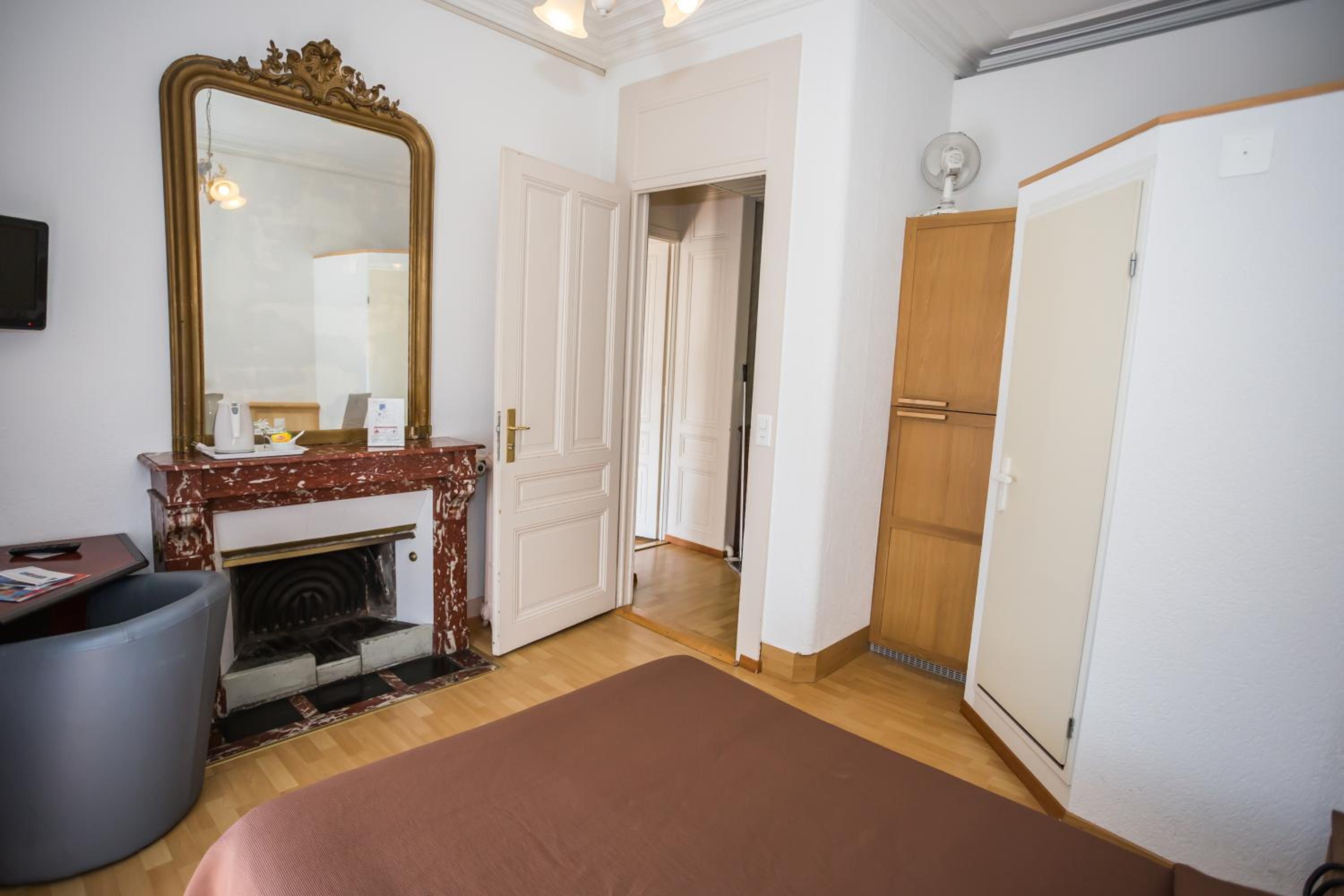 Single Room