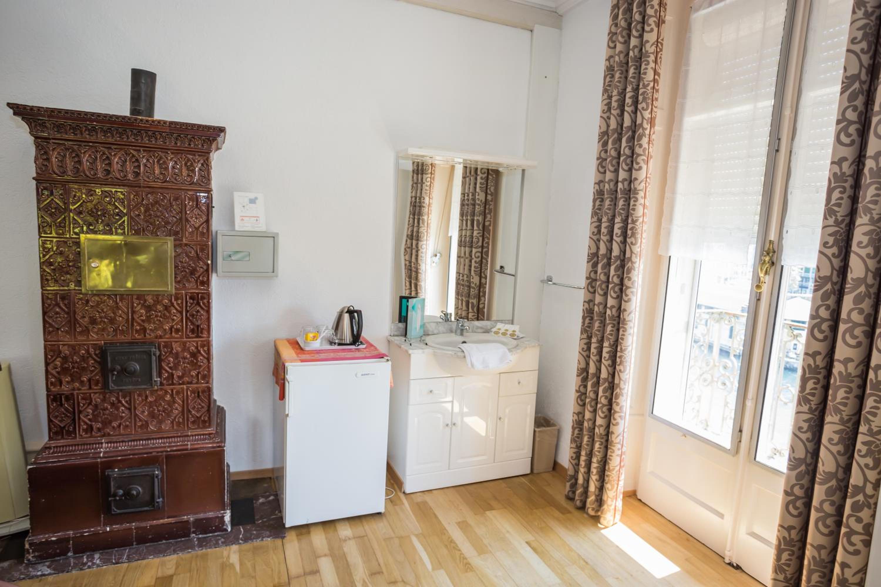 Double Room - Photo 15