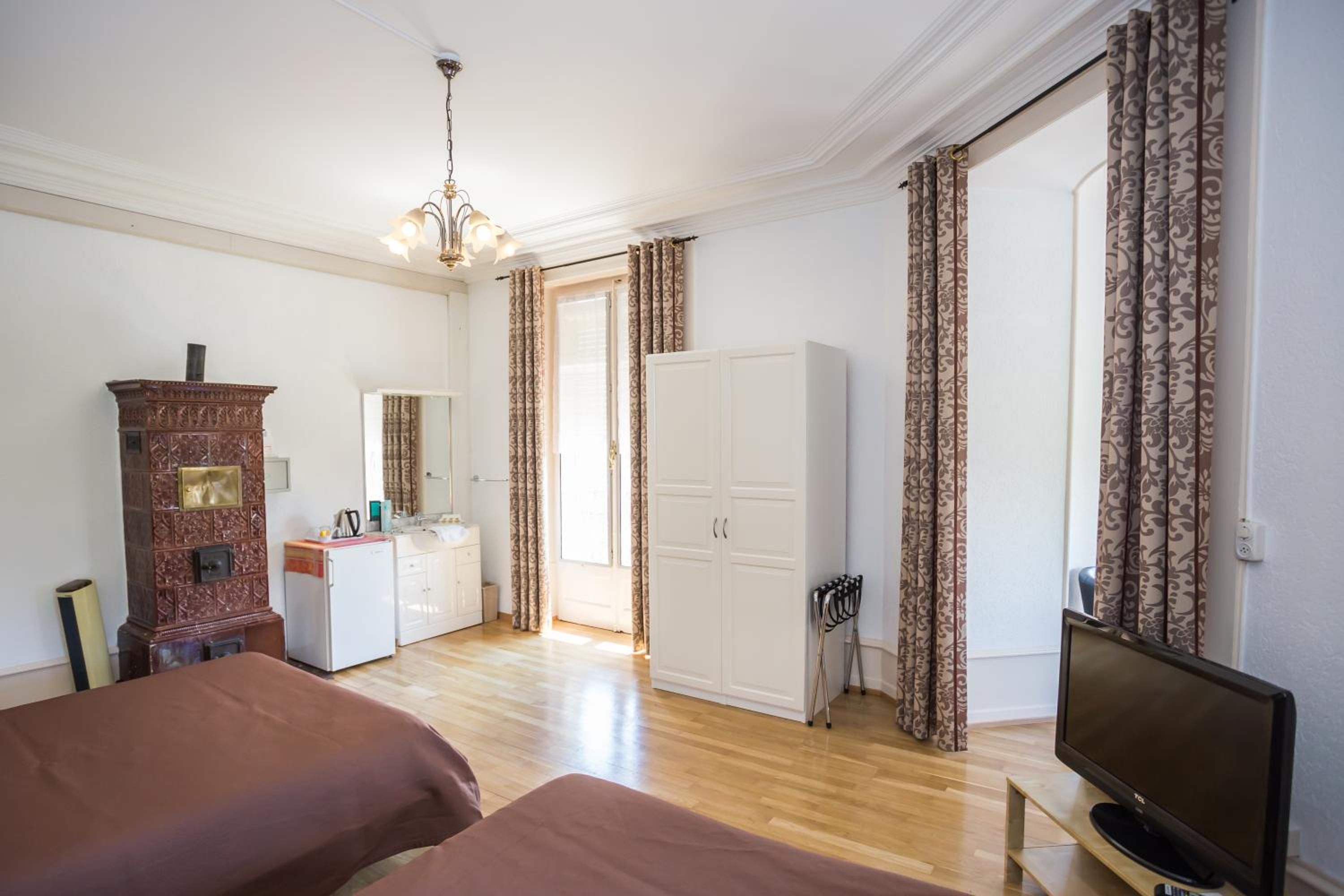 Double Room - Photo 9