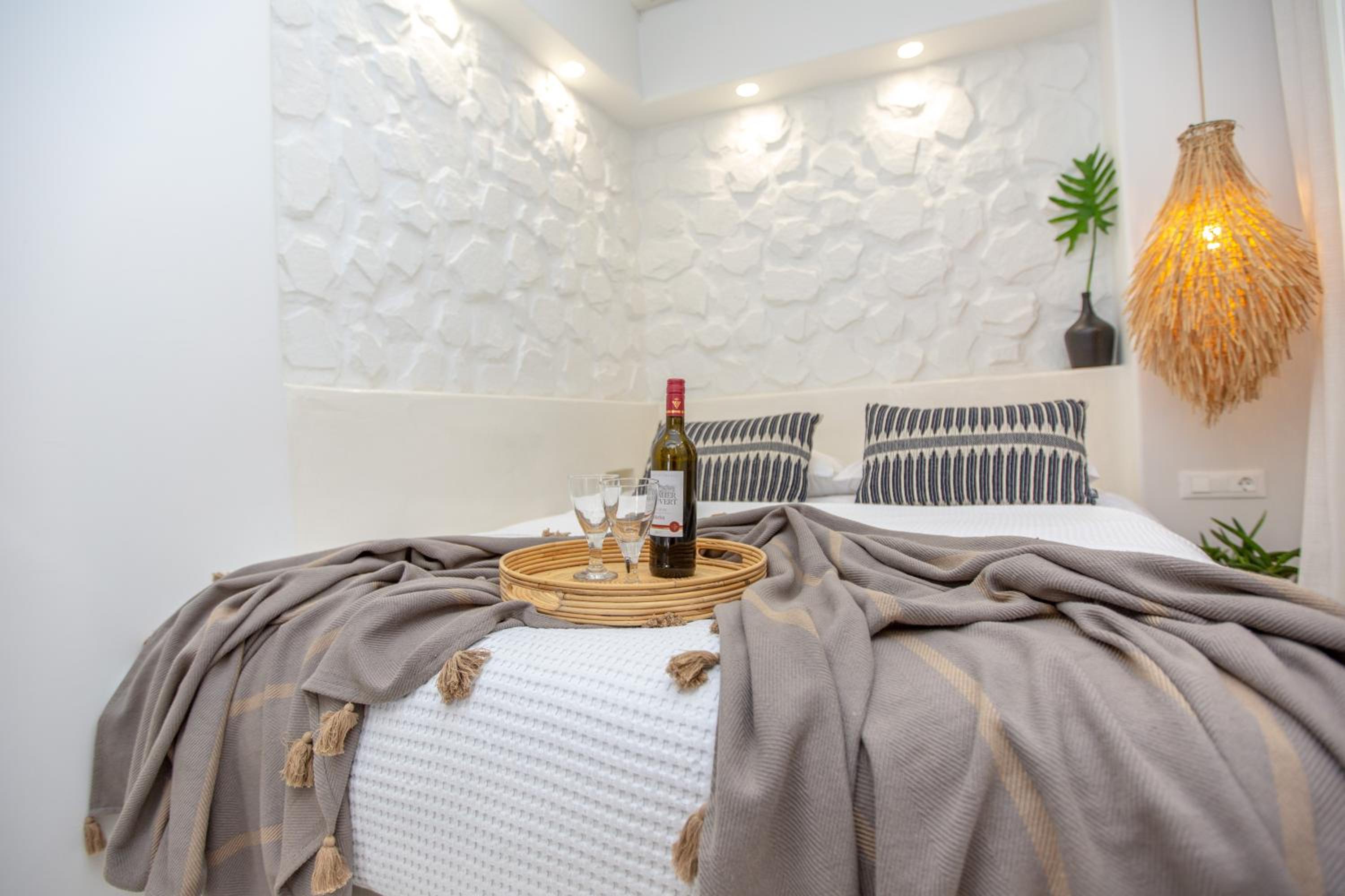 Premium Apartment - Photo 5