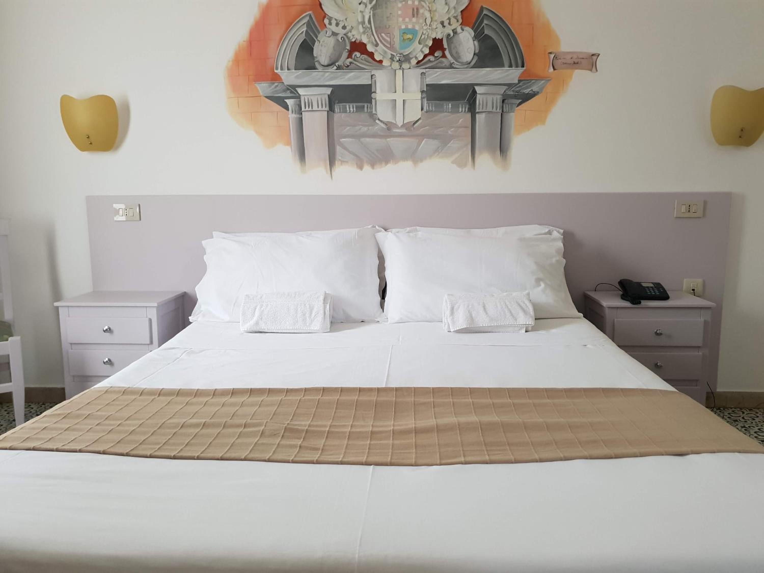 Double Room - Photo 1