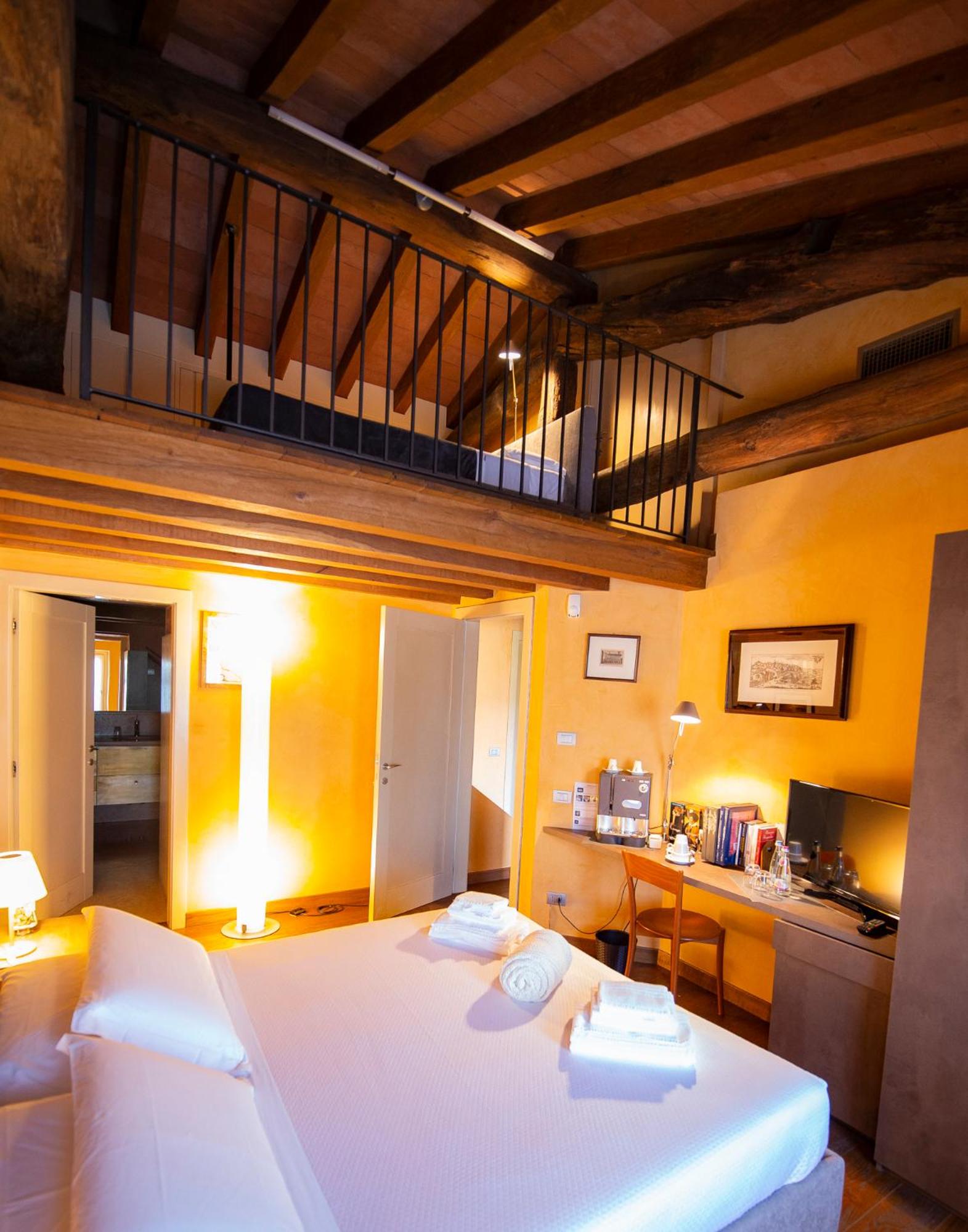 Suite photo 1