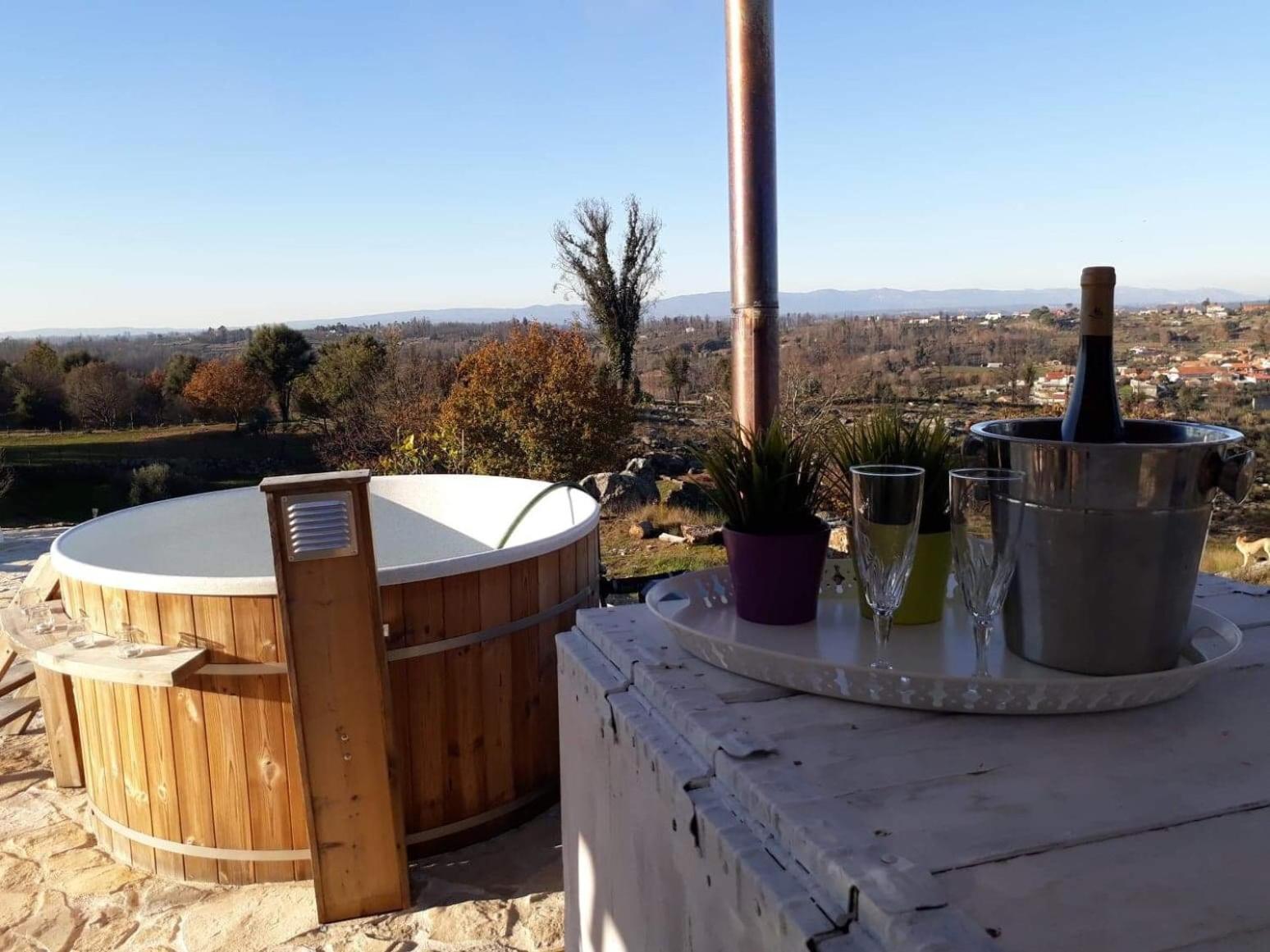 Superior Double or Twin Room with Garden View photo 2