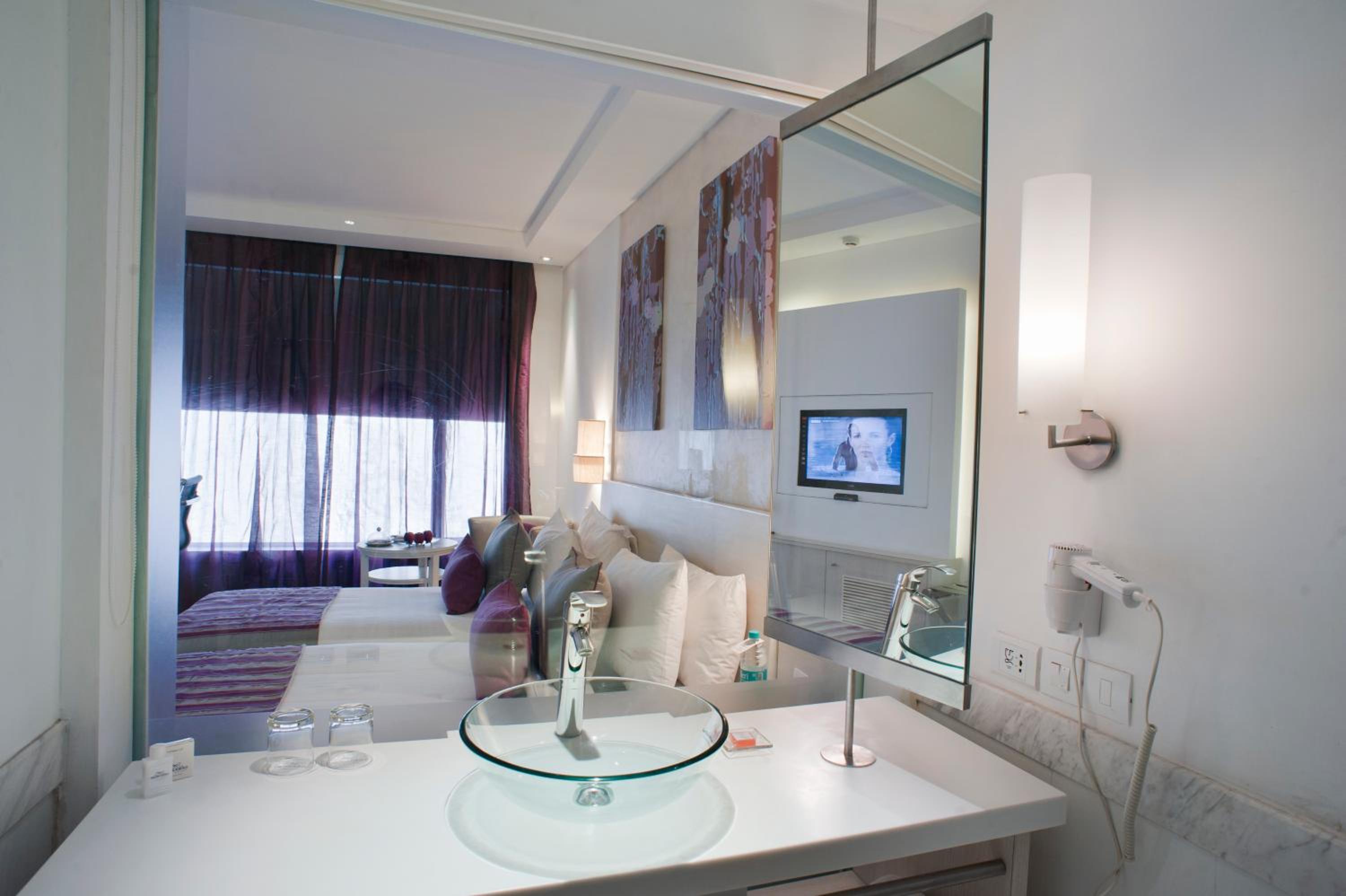 Superior Room - 1 Double Bed 220Sqft - Photo 5