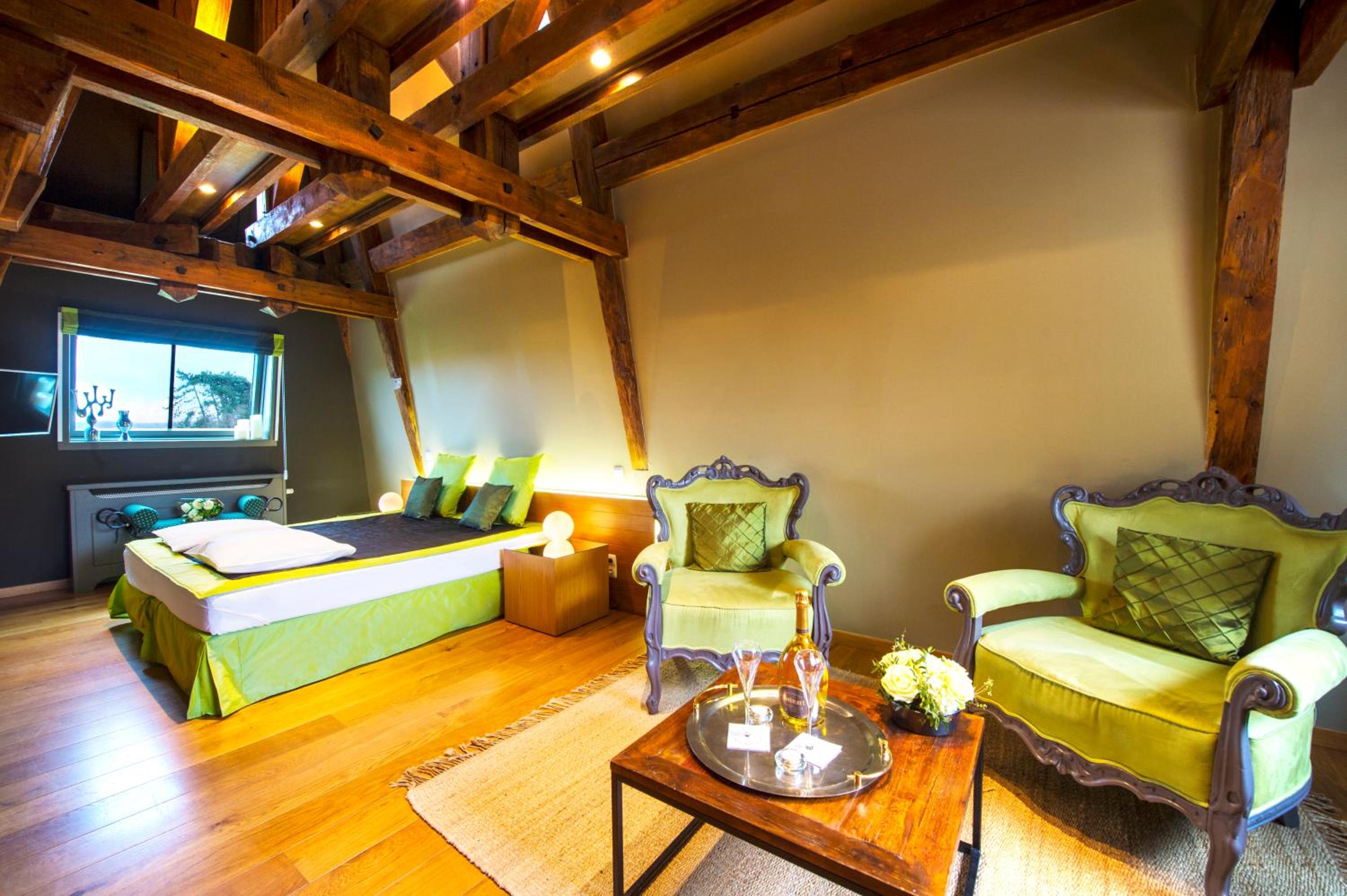 Suite with Balneo photo 3
