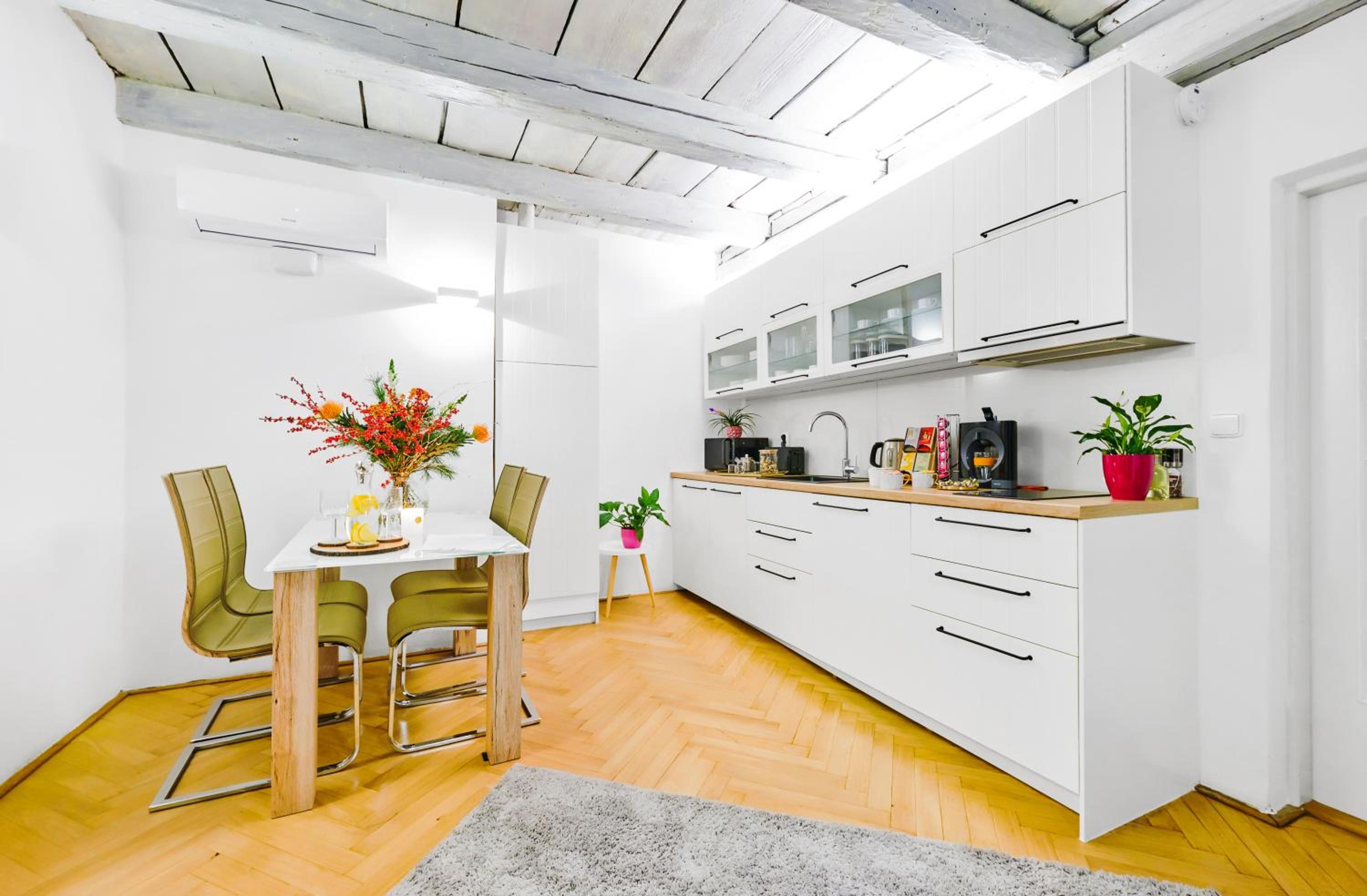 Superior Apartment