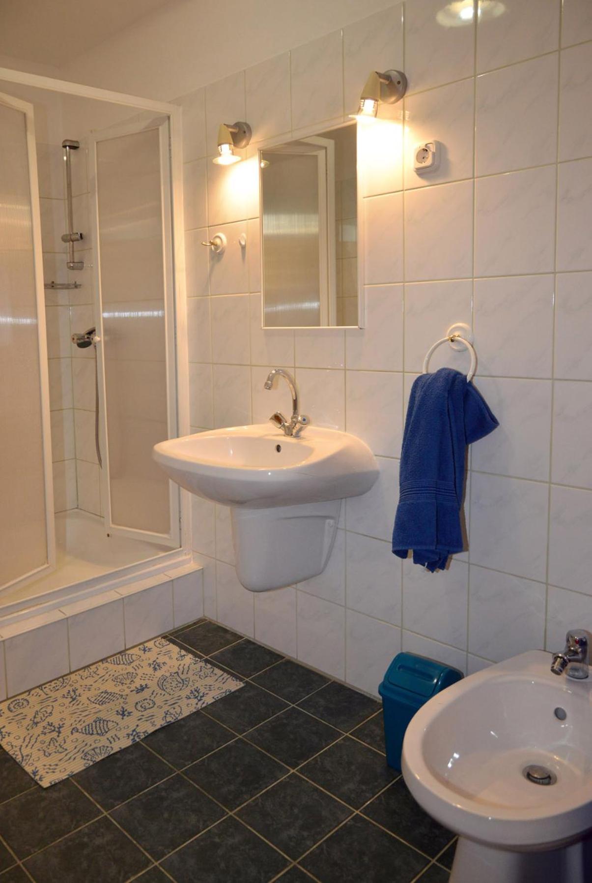 Deluxe Apartment photo 3