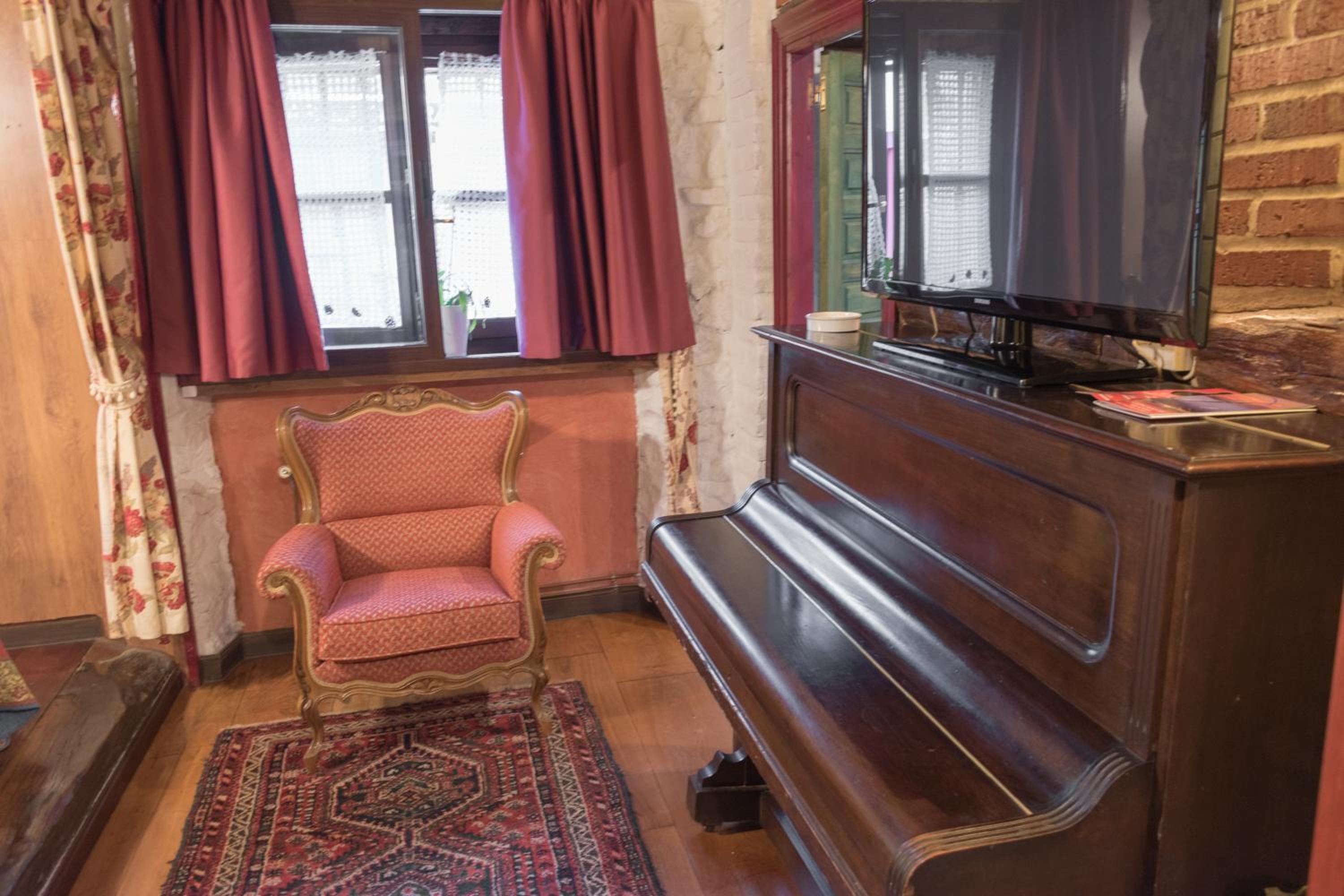 Superior Junior Suite