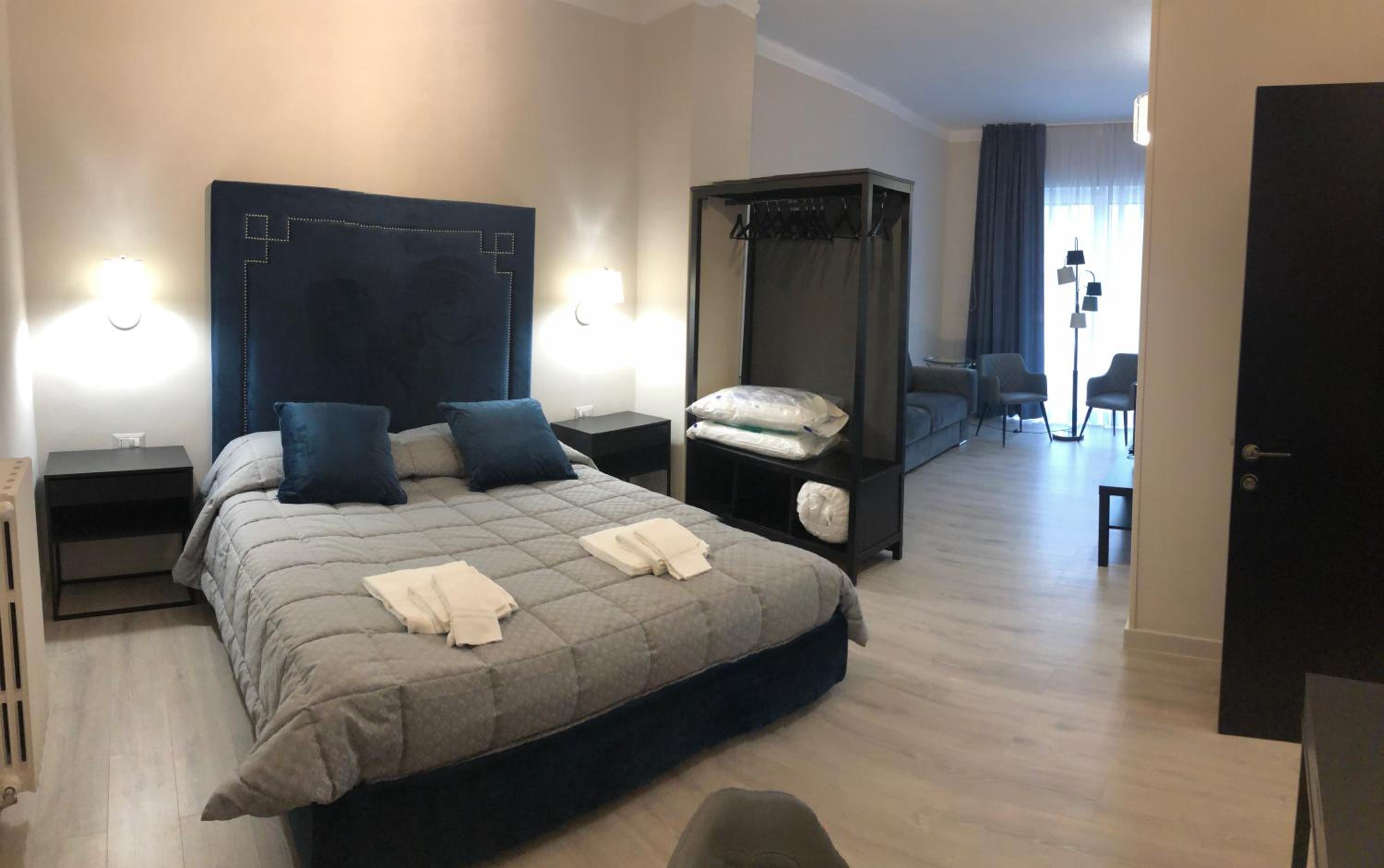 Apartment - Photo 1