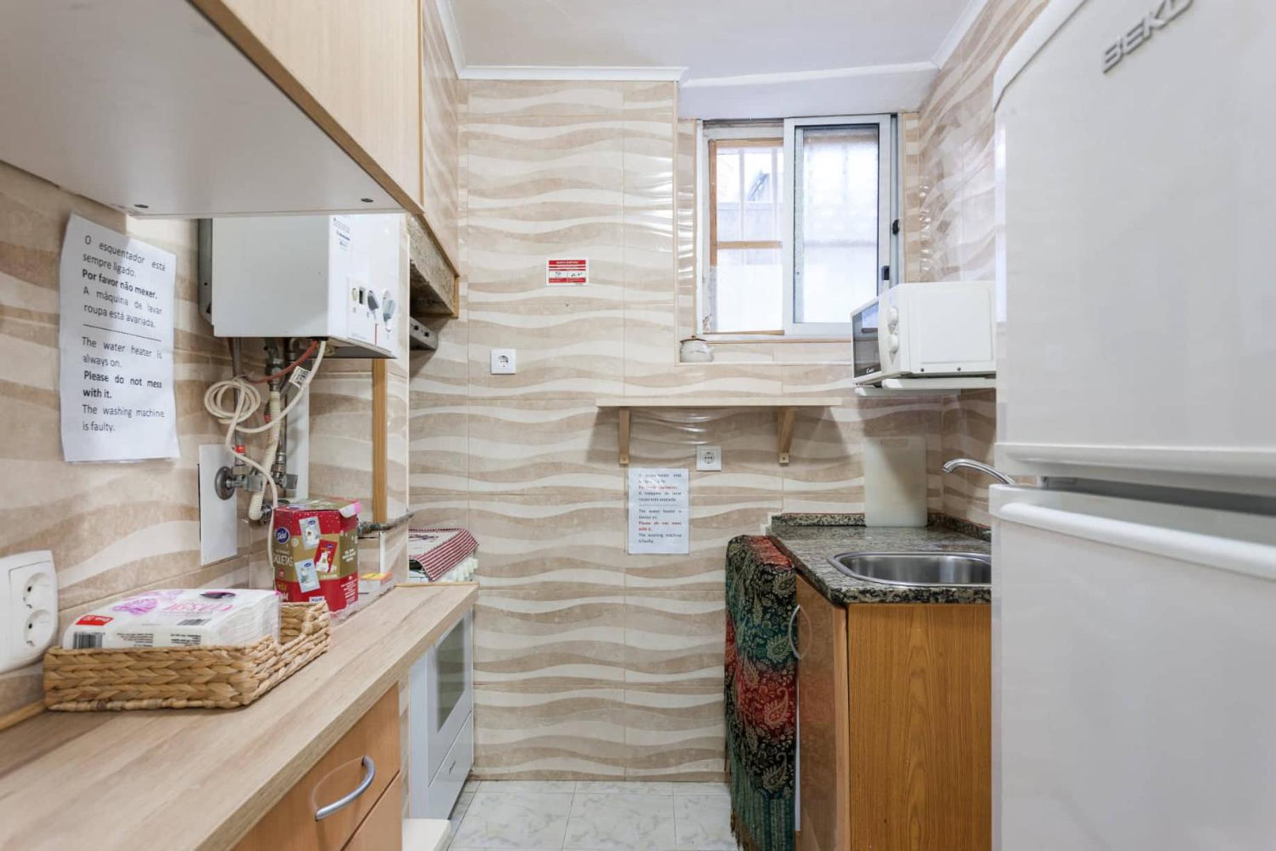 One-Bedroom Apartment - Photo 16