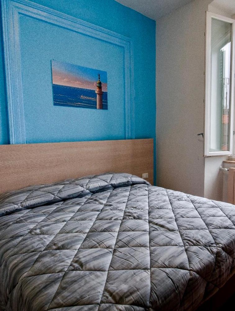 Deluxe Double or Twin Room photo 3