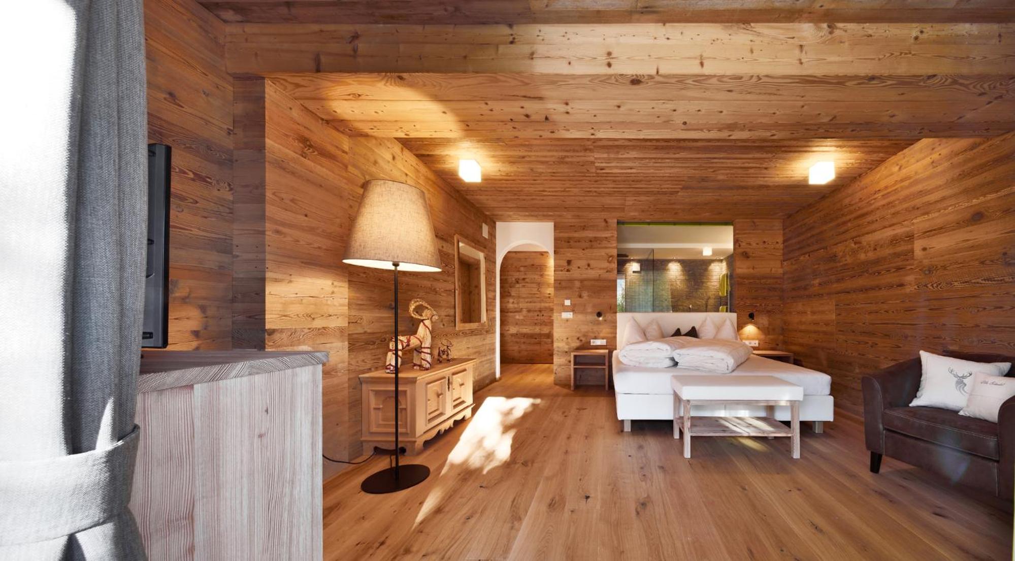 Apartment - Split Level