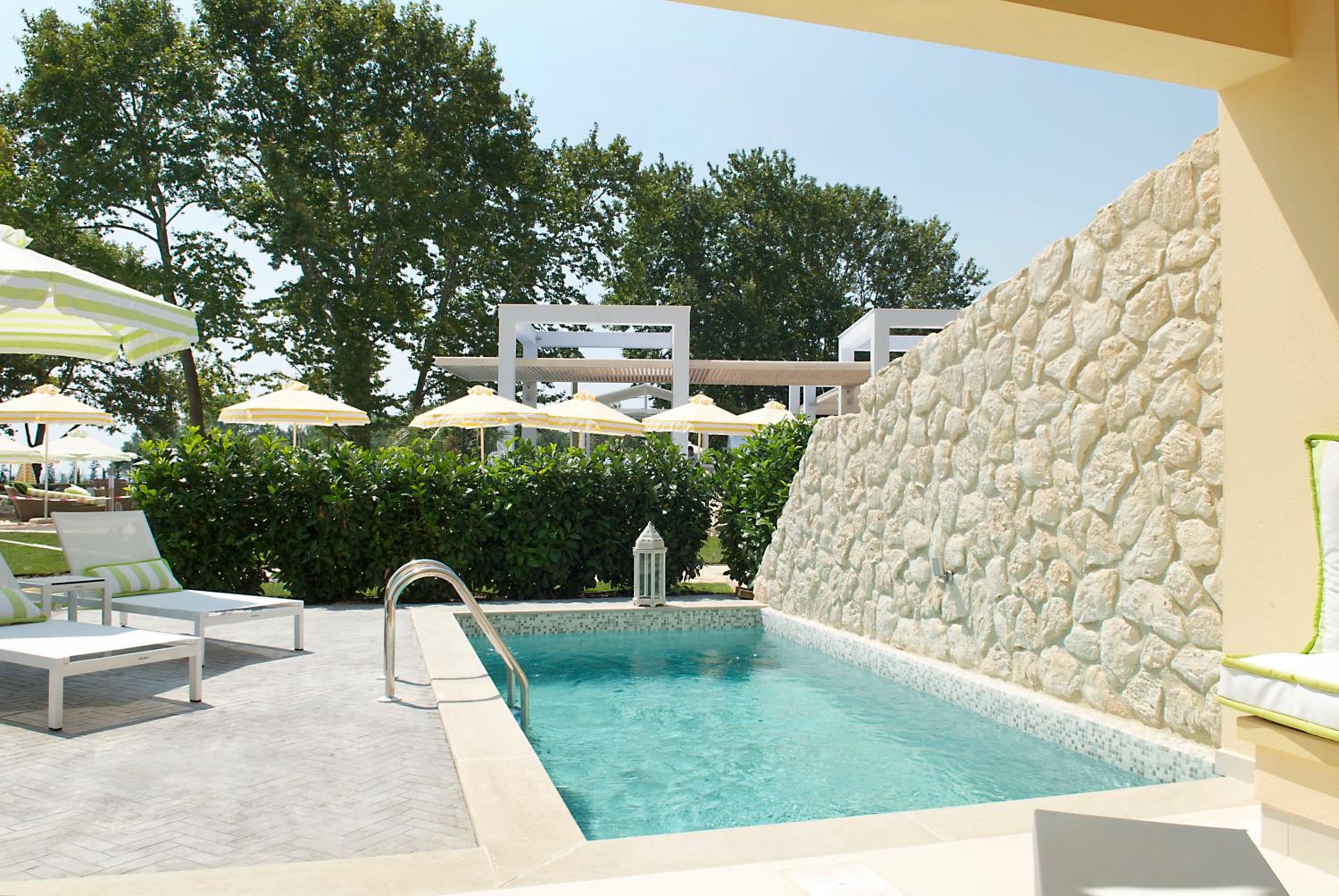 VIP Villa with Hot Tub and Private Pool - Photo 4