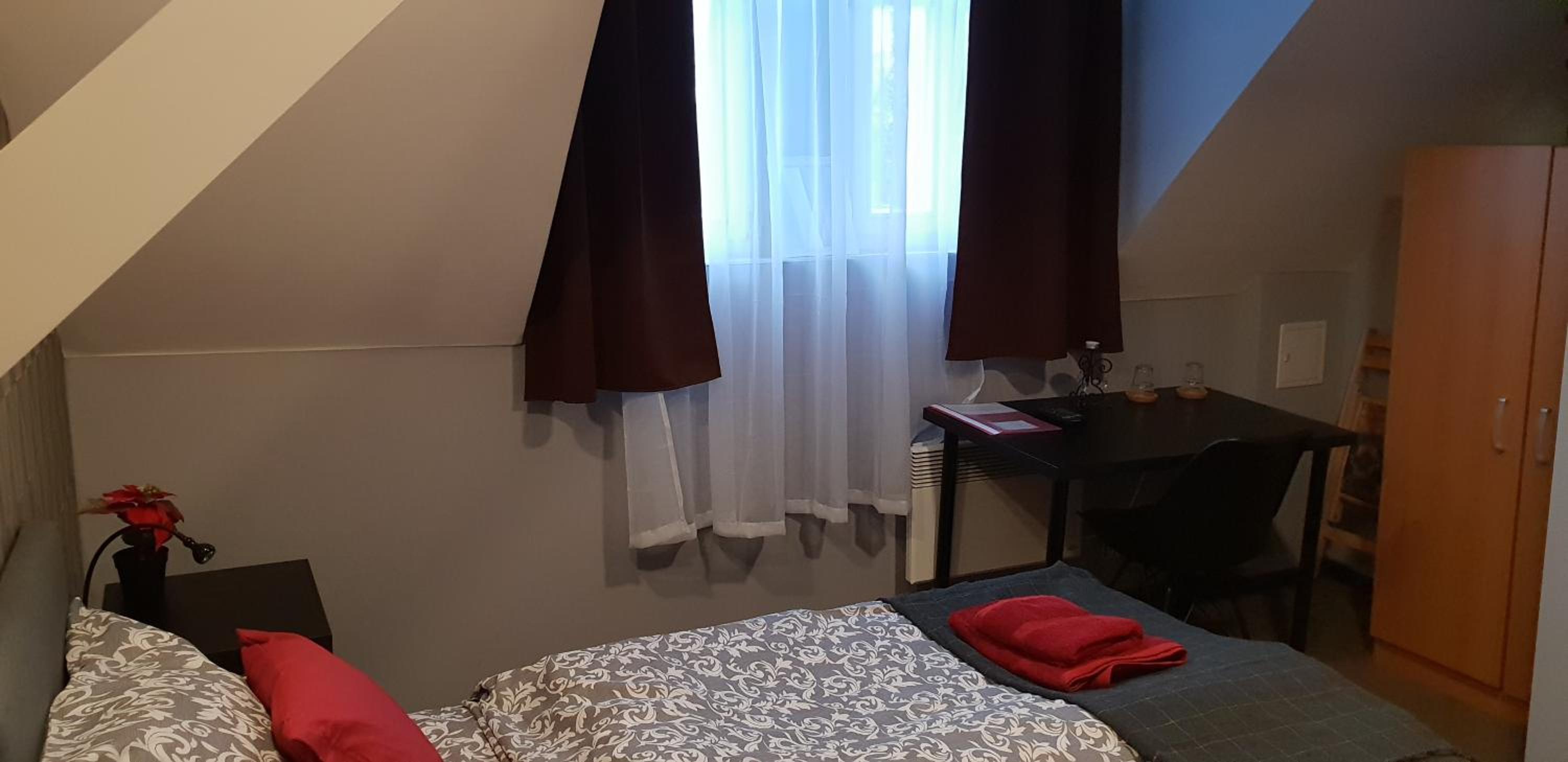 Double Room with Private Bathroom photo 1
