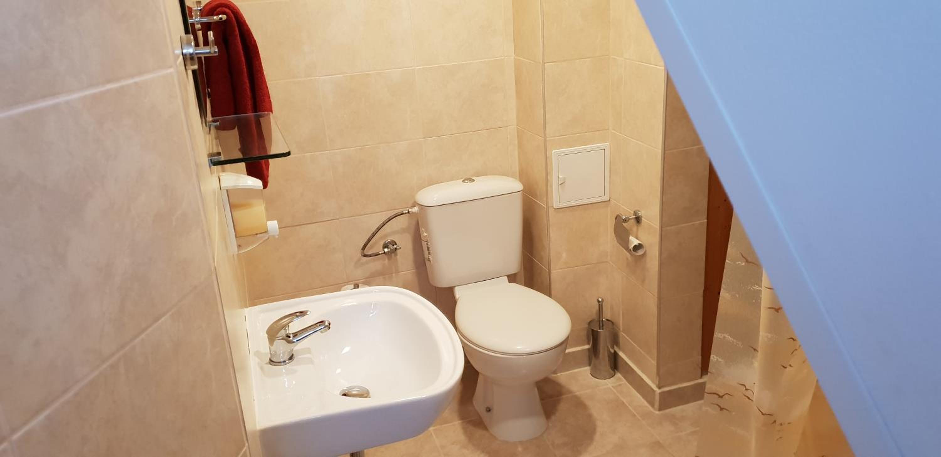 Twin Room with Bathroom photo 3