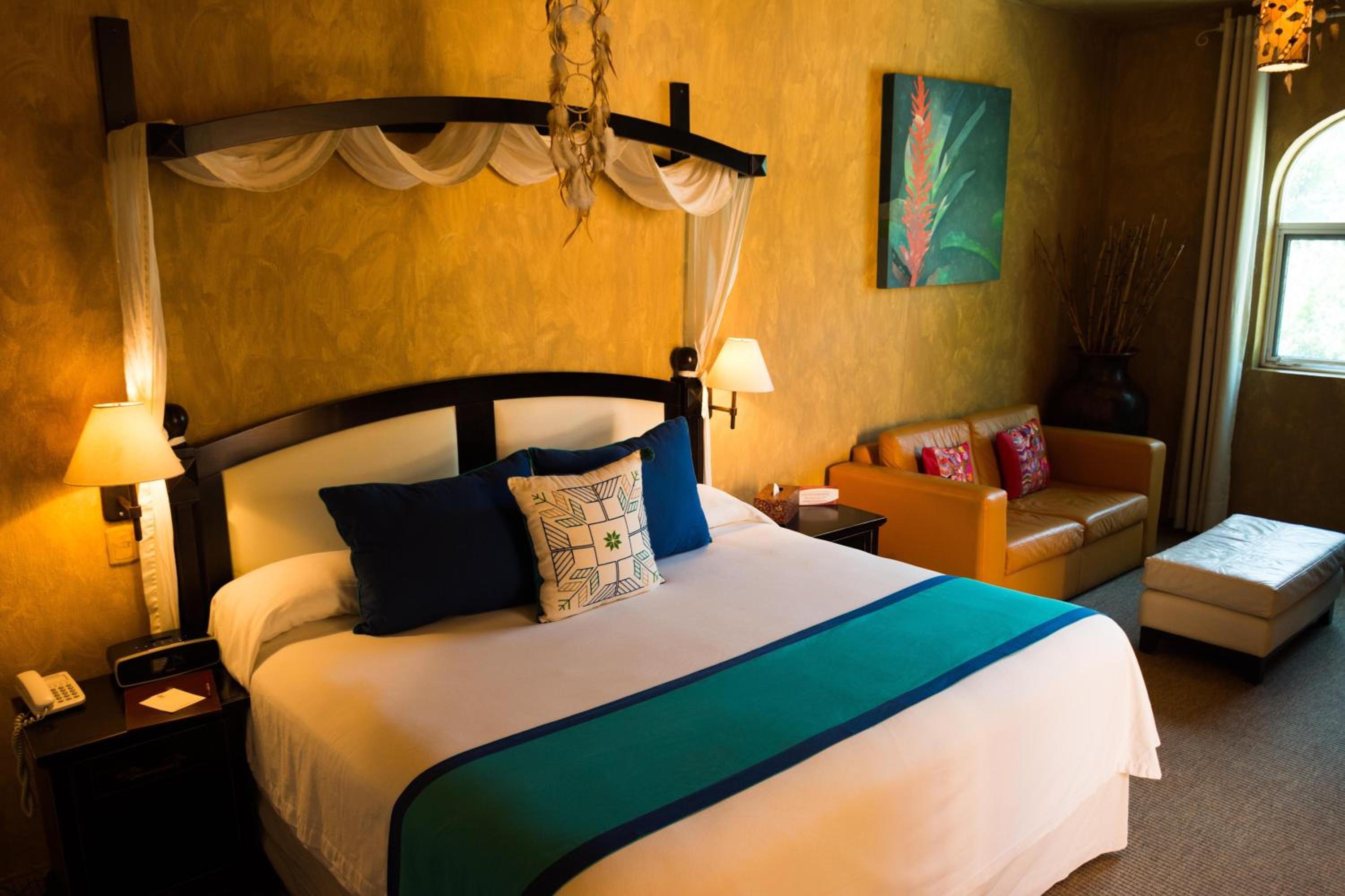 Suite with Mountain View - Photo 1