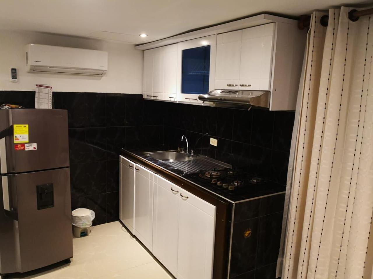 Studio Apartment photo 2