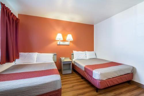 Classic Quadruple Room - Non-Smoking - Photo 1