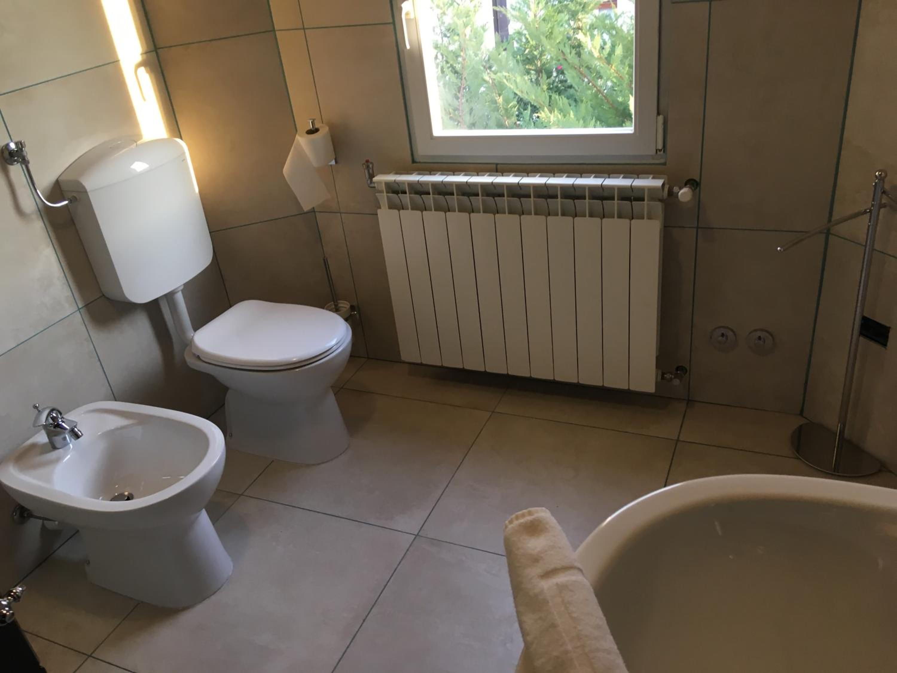 Triple Room - Photo 2