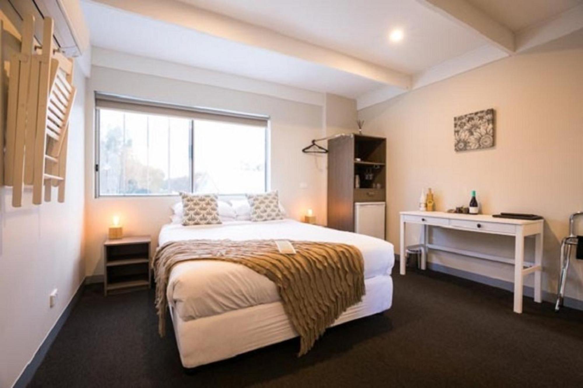 Deluxe Double or Twin Room photo 1