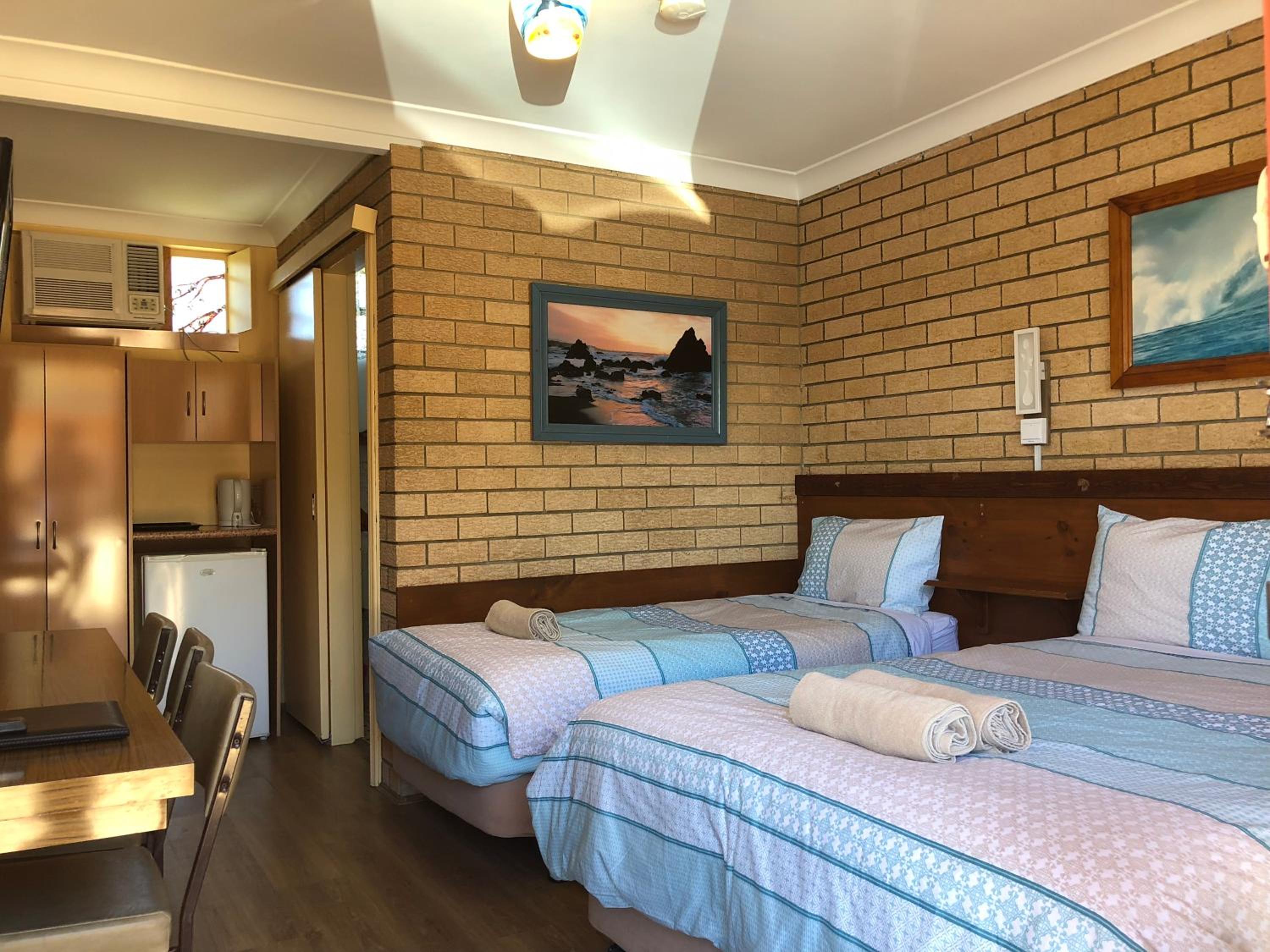 Standard Twin Room photo 1
