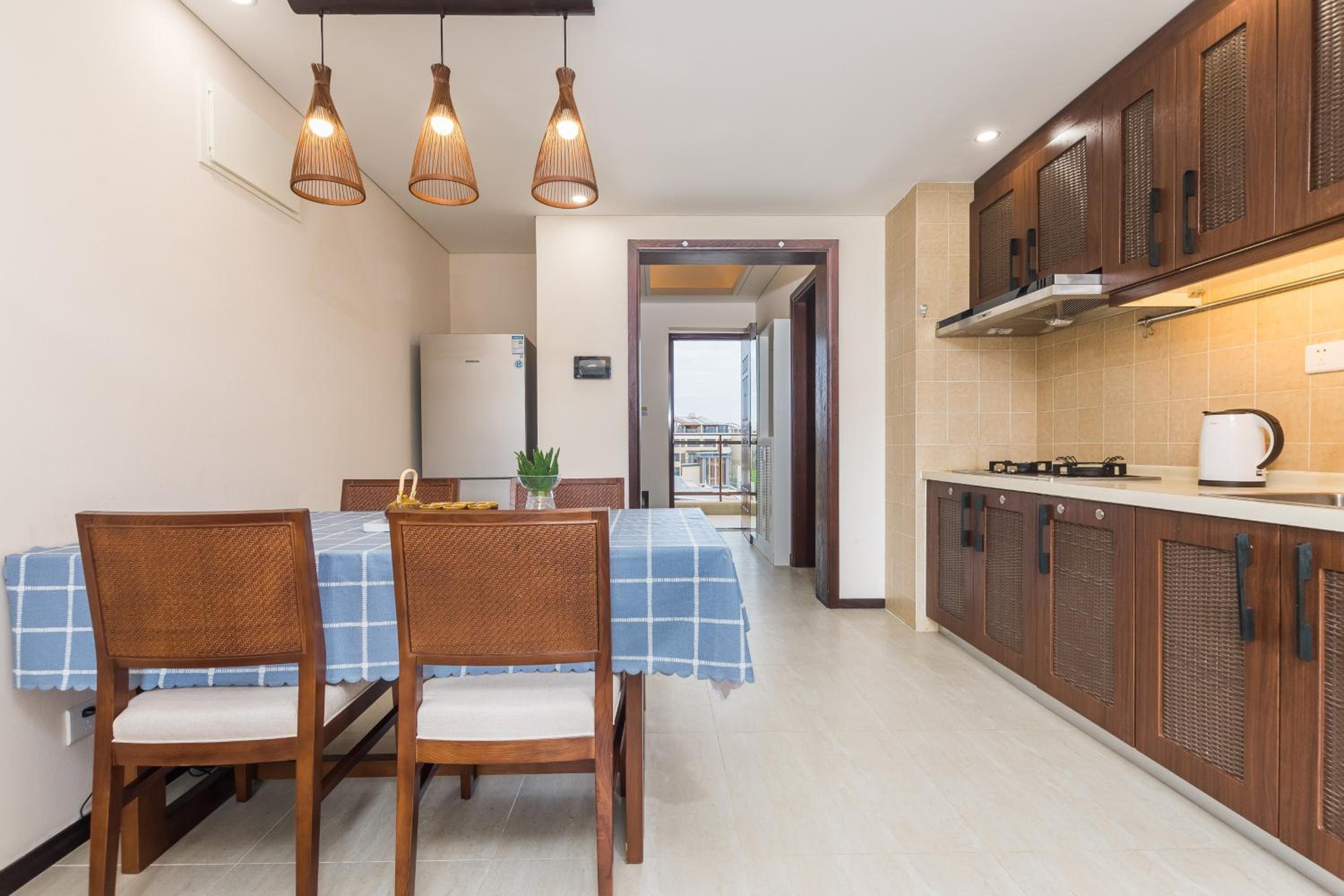 Three-Bedroom Villa - Photo 7