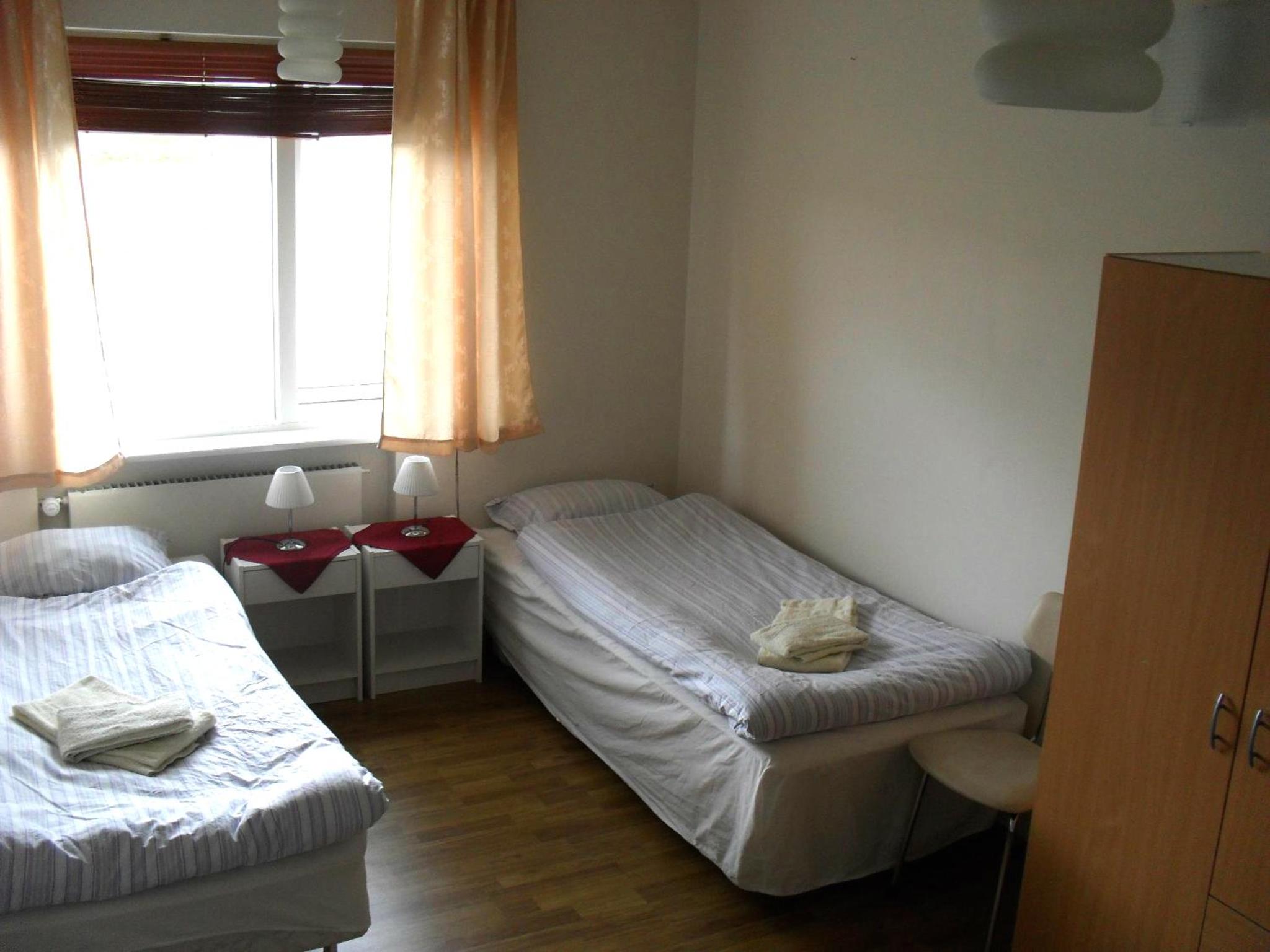Quadruple Room with Shared Bathroom photo 3