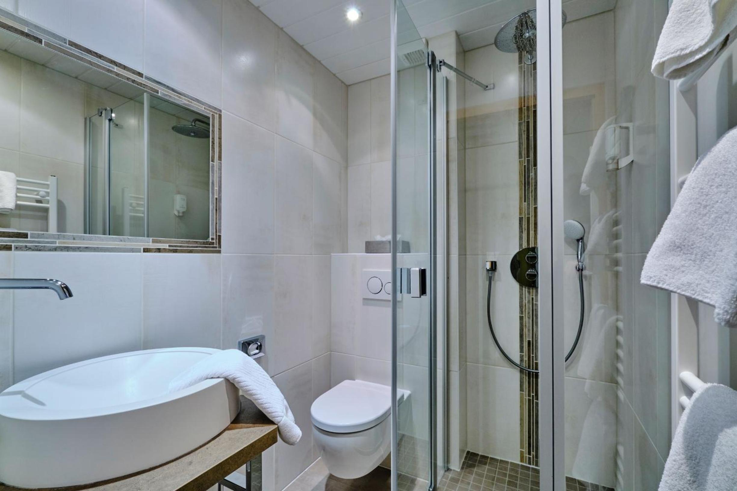 Single Room photo 2