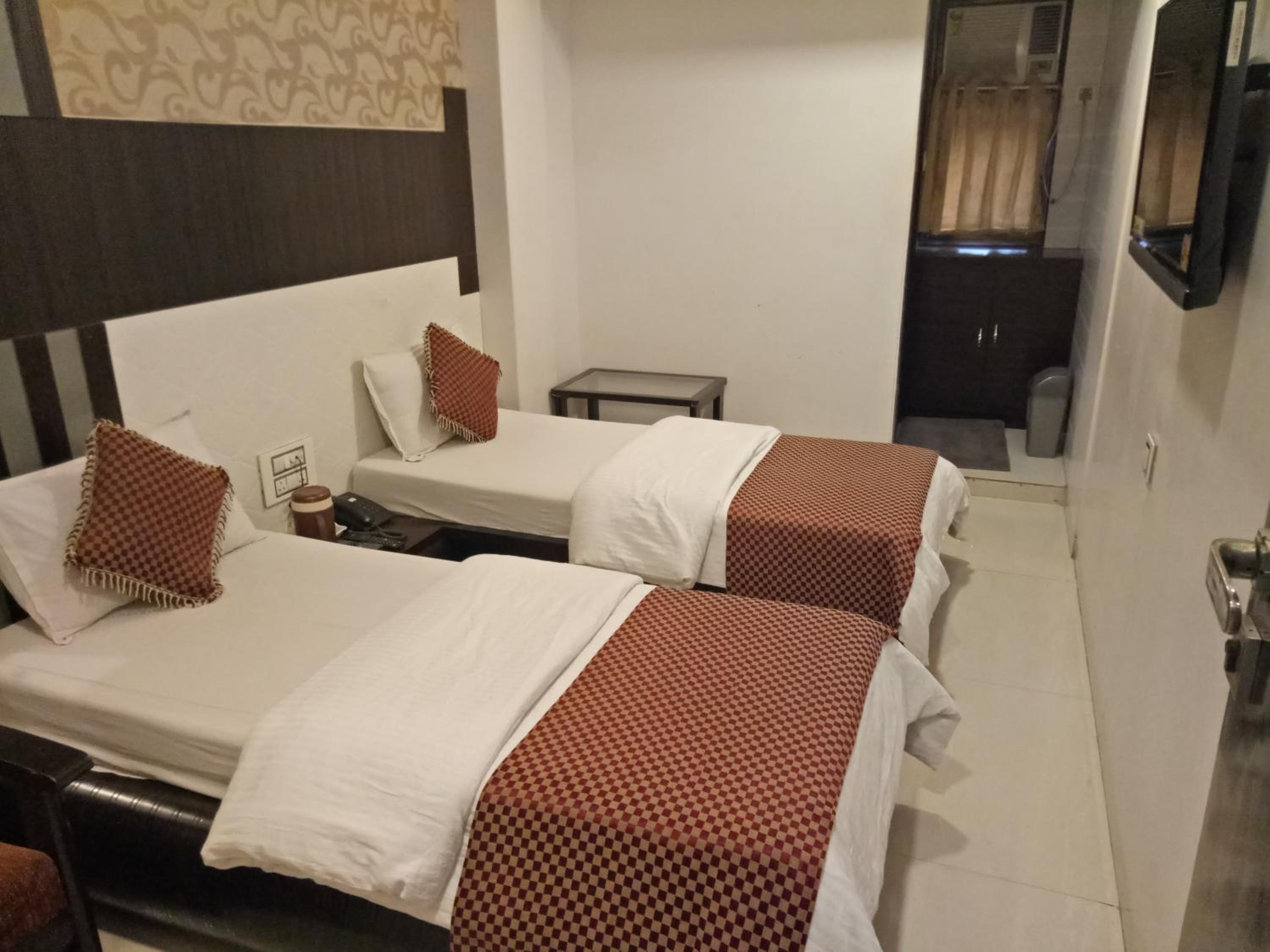 Deluxe Double Room photo 3