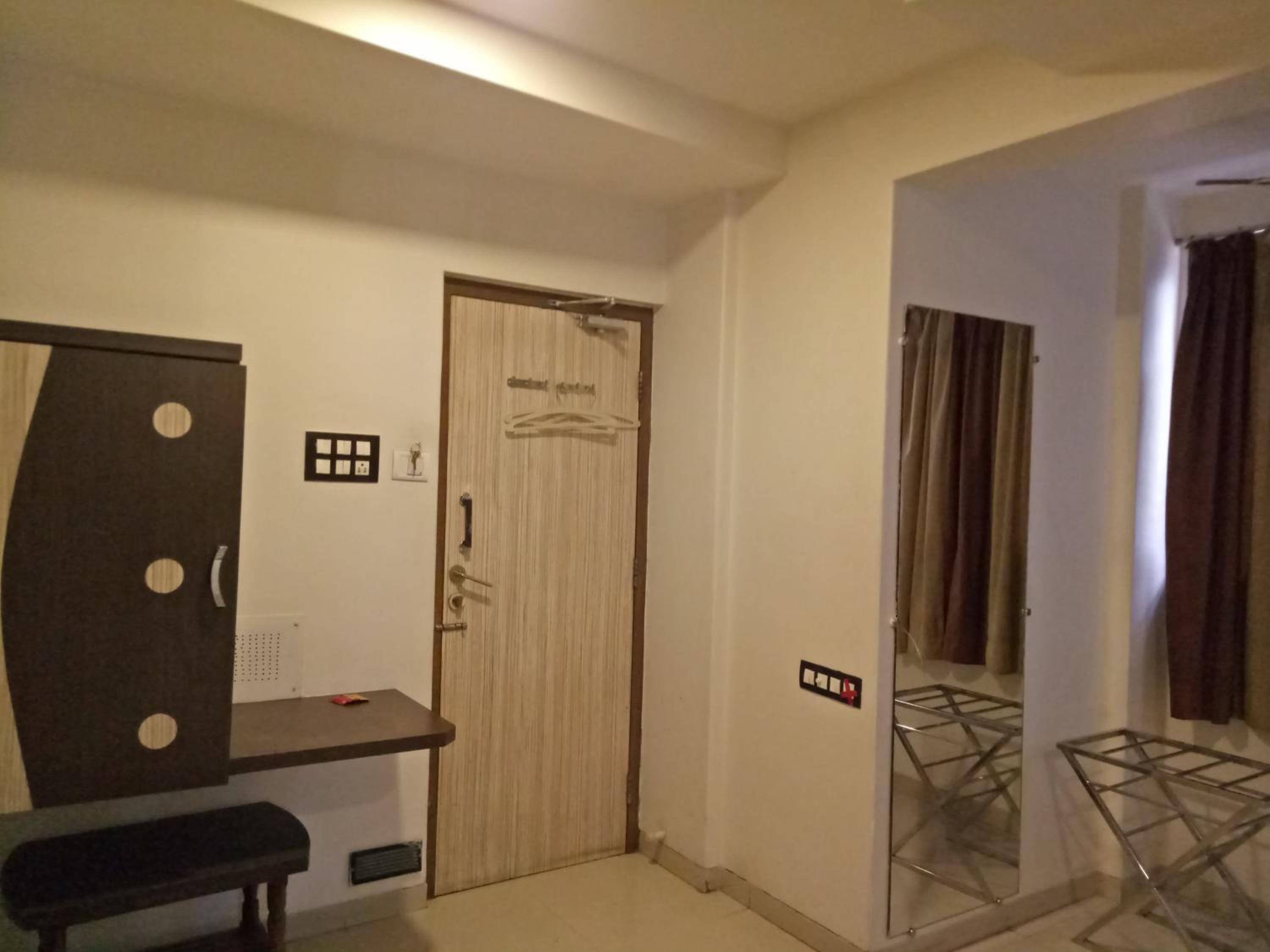 Standard Triple Room photo 3