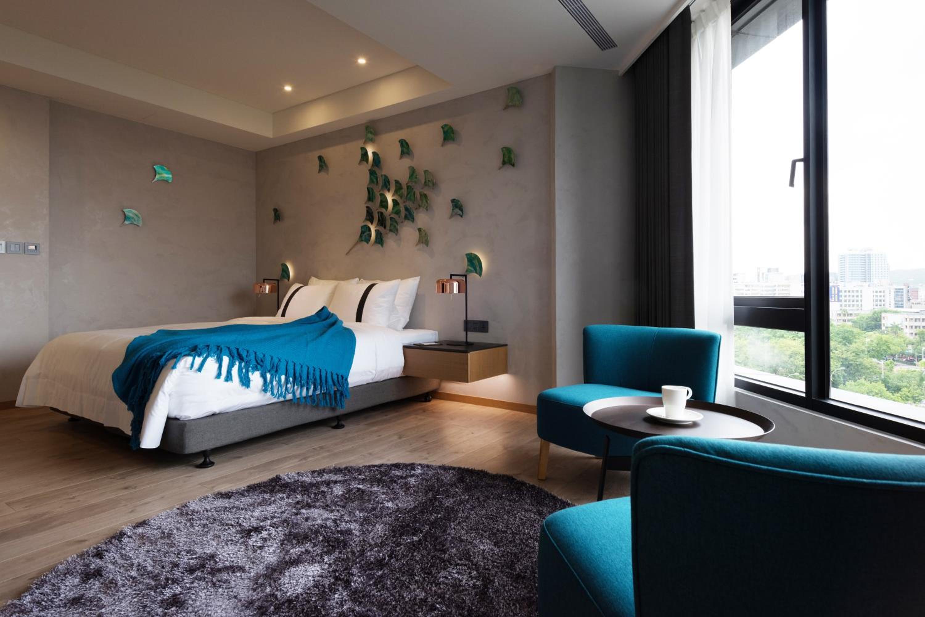 Deluxe Double Room with Bath photo 3