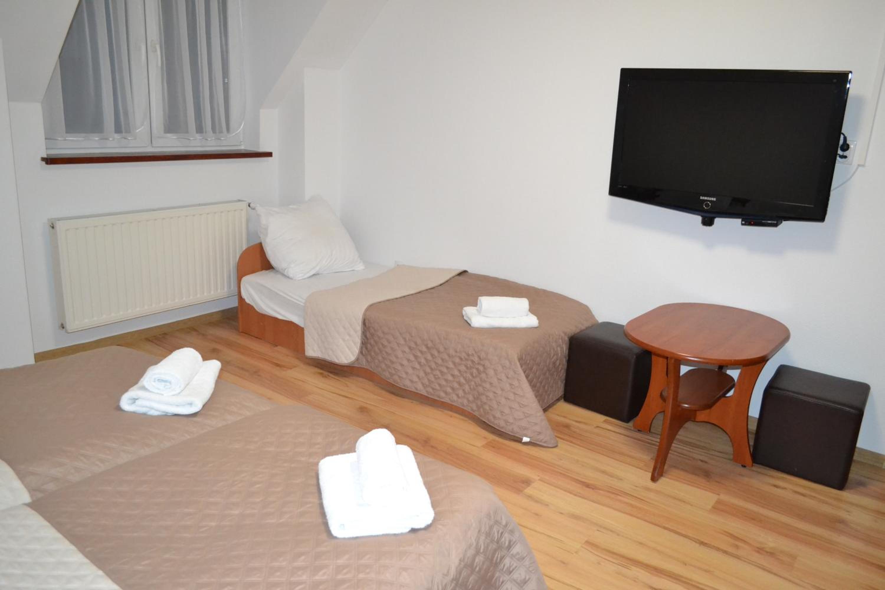 Quadruple Room - Photo 10