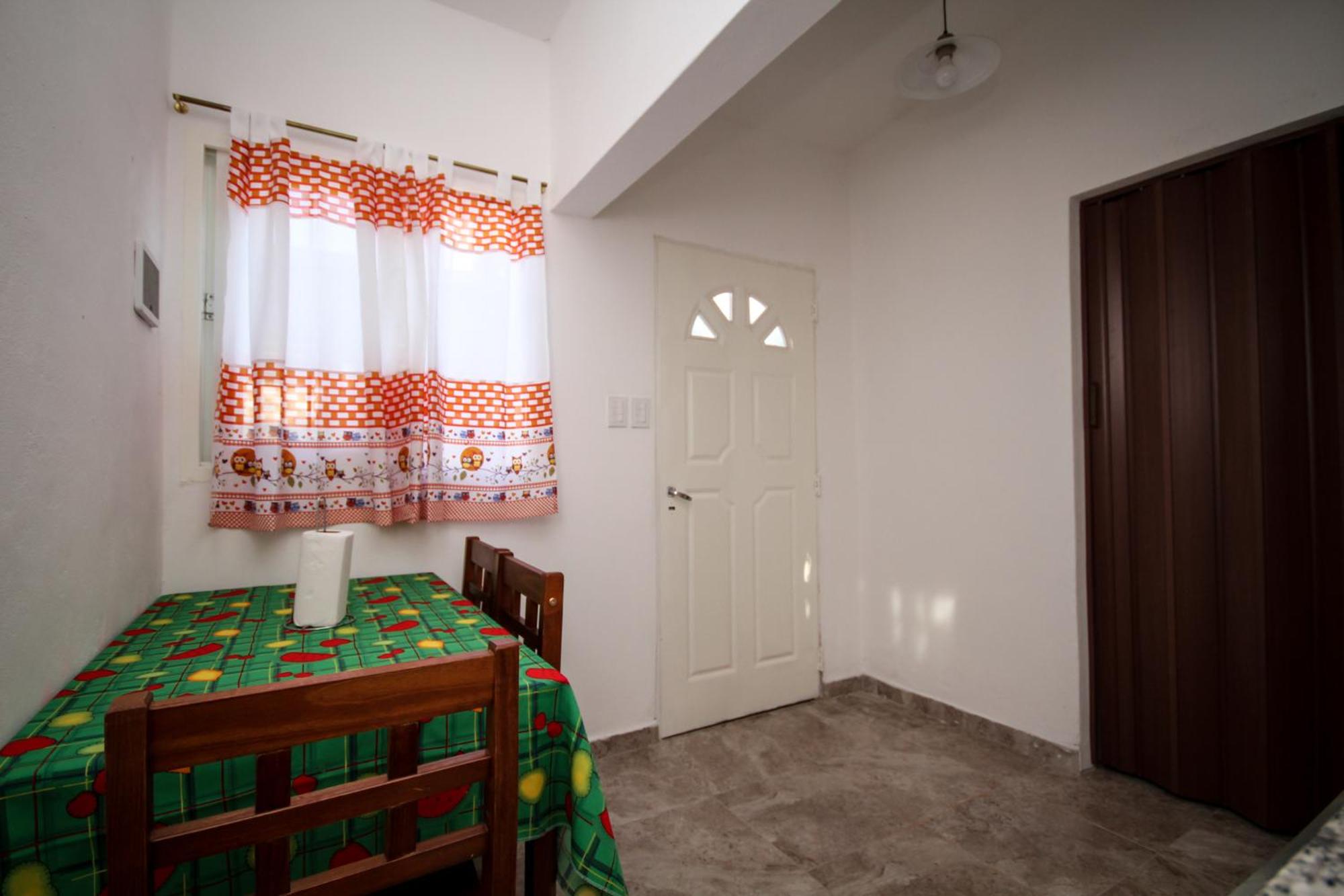 One-Bedroom House photo 2
