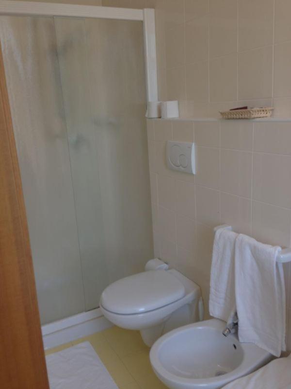 Single Room with Balcony photo 3