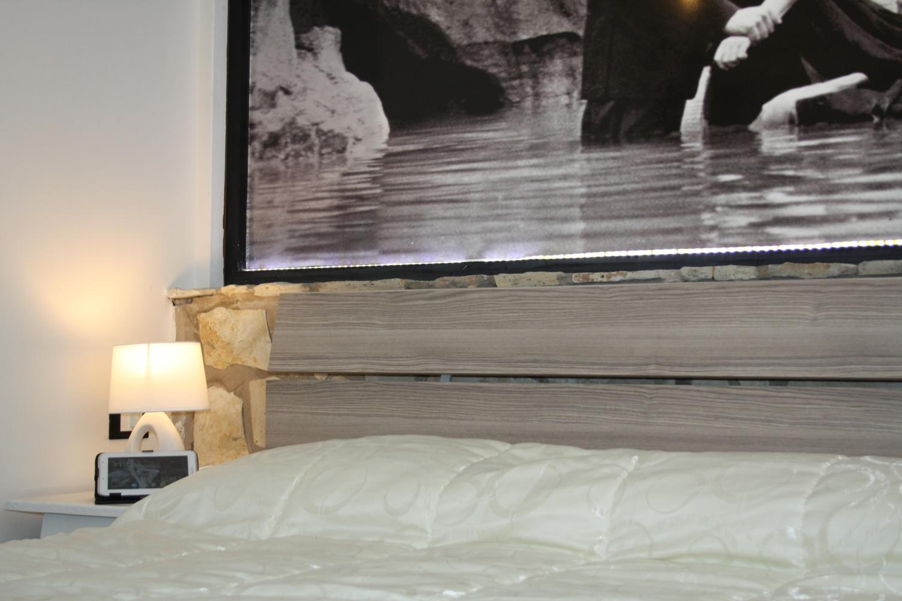 Double Room - Photo 26