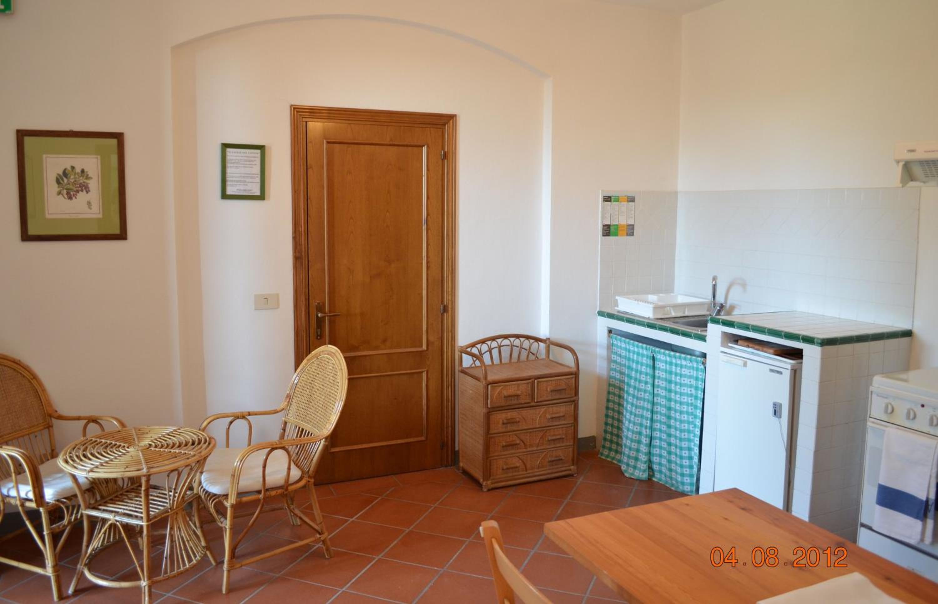 Apartment - Ground Floor - Photo 6